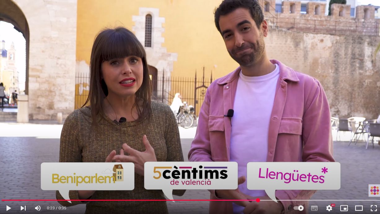 Nelo Gómez i Aina Monferrer en el nou canal de YouTube d'Apunts de Llengua, la plataforma d'À Punt per aprendre valencià Nelo Gómez i Aina Monferrer en el nou canal de YouTube d'Apunts de Llengua, la plataforma d'À Punt per aprendre valencià