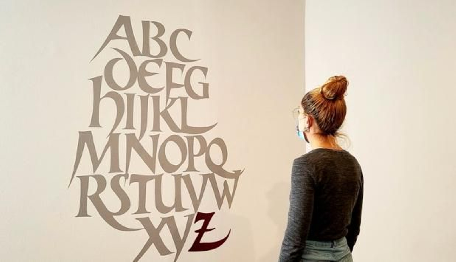 Exposició "Abecedari solidari" de Miquel Martí i Pol