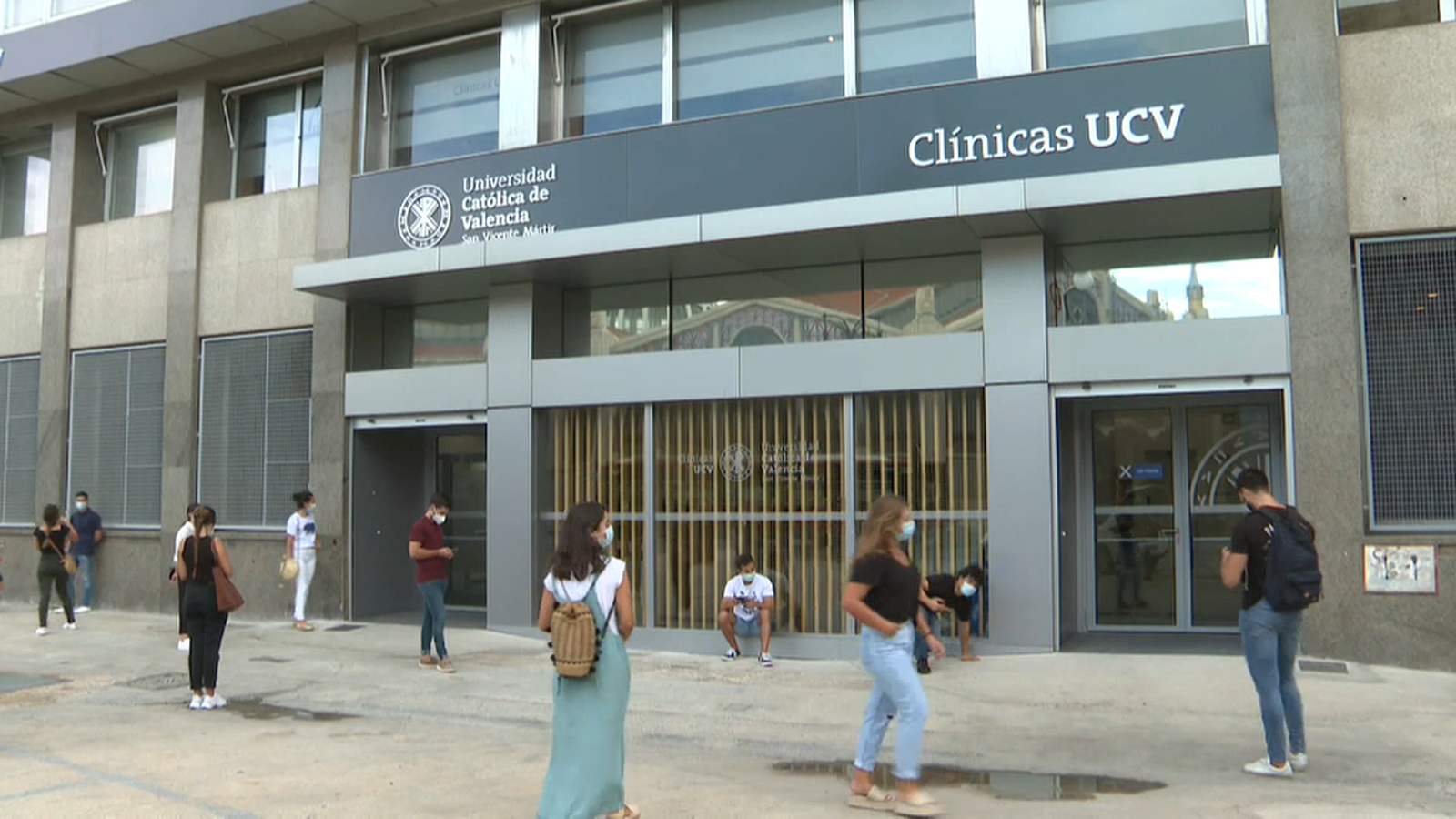 Façana de la Universitat Catòlica de València