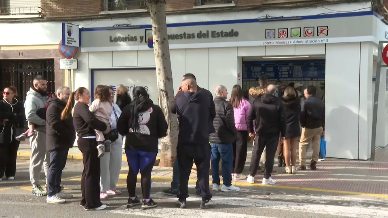 Cues per a comprar números de la loteria a Manises