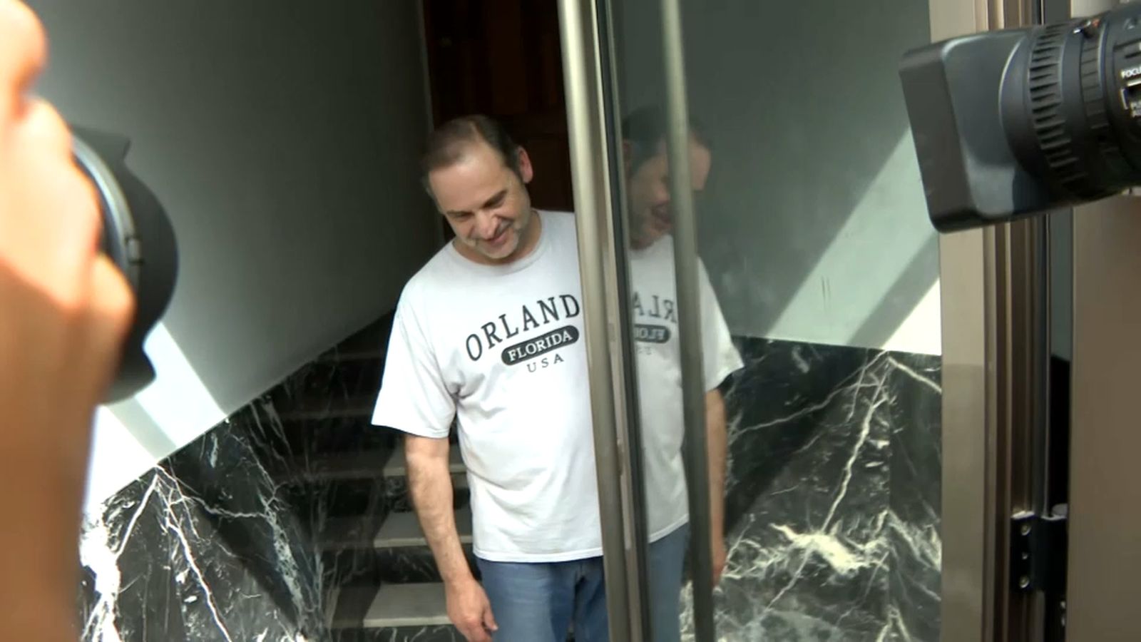 L'UCO impedix que una dona s’emporte un disc dur de casa d’Ábalos amb l’excusa de passejar el gos