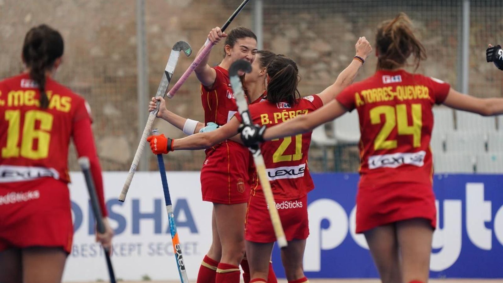 Les jugadores espanyoles celebren un gol contra Corea