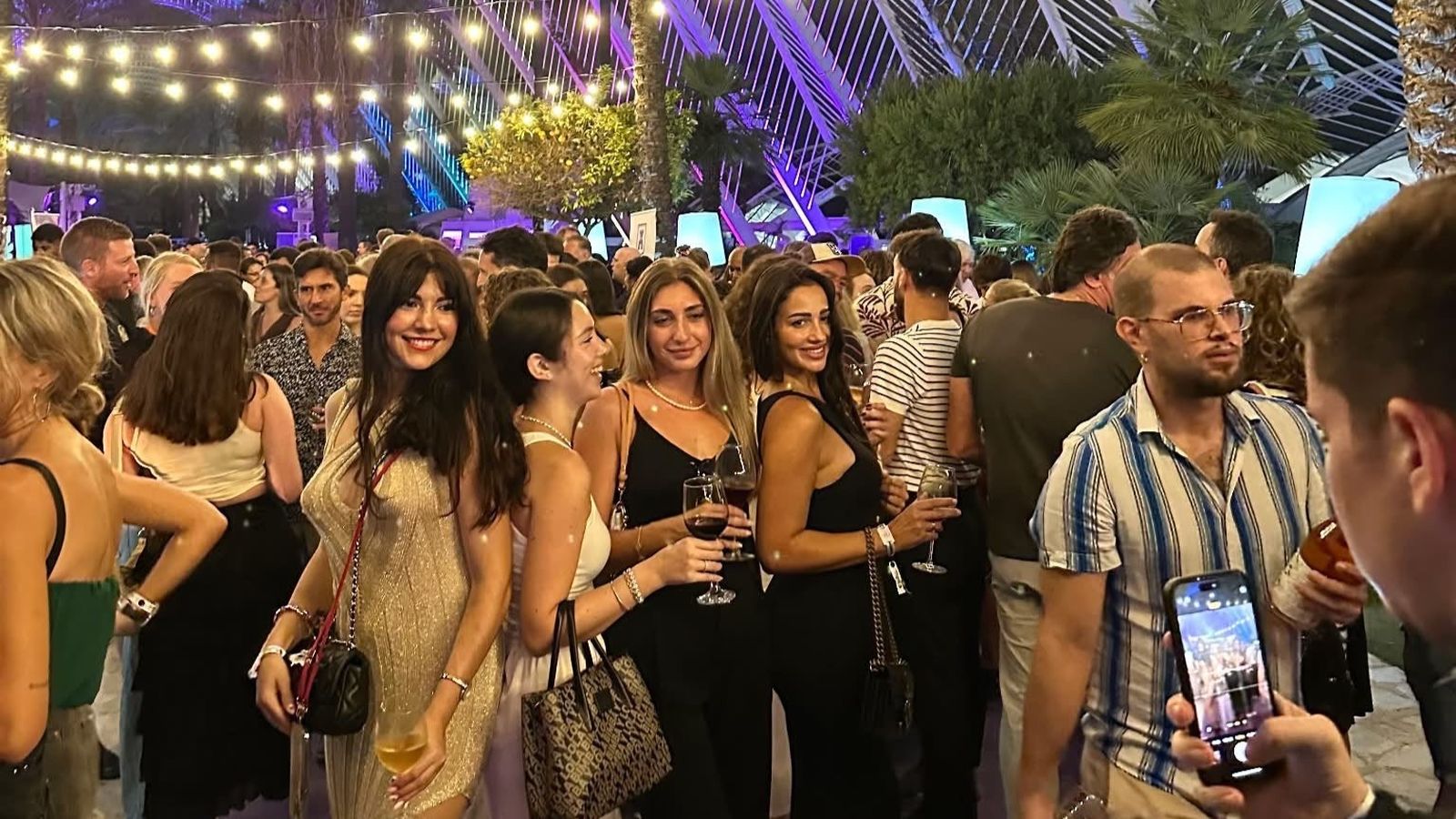 Este 23 de juliol, l'Umbracle de València acull una jornada molt especial per a promocionar Requena com a Ciudad Española del Vino 2026