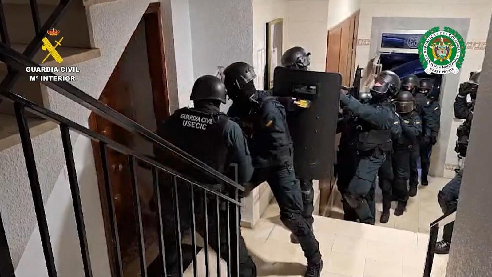 Agents de la Guàrdia Civil en un dels escorcolls