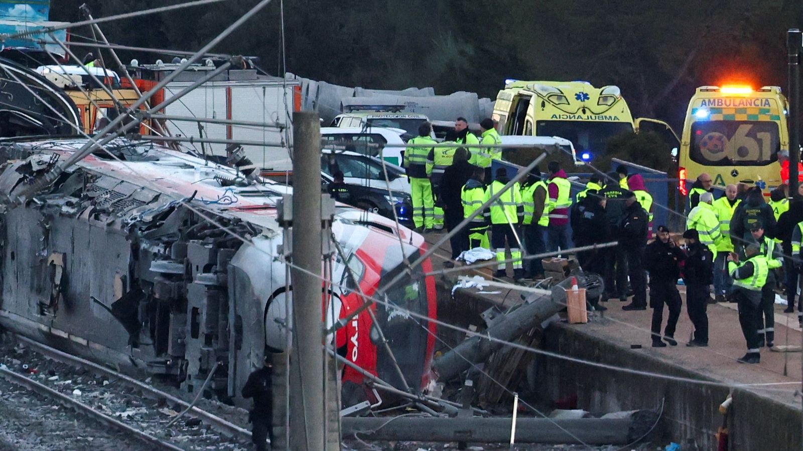 Convoi descarrilat a Adamuz