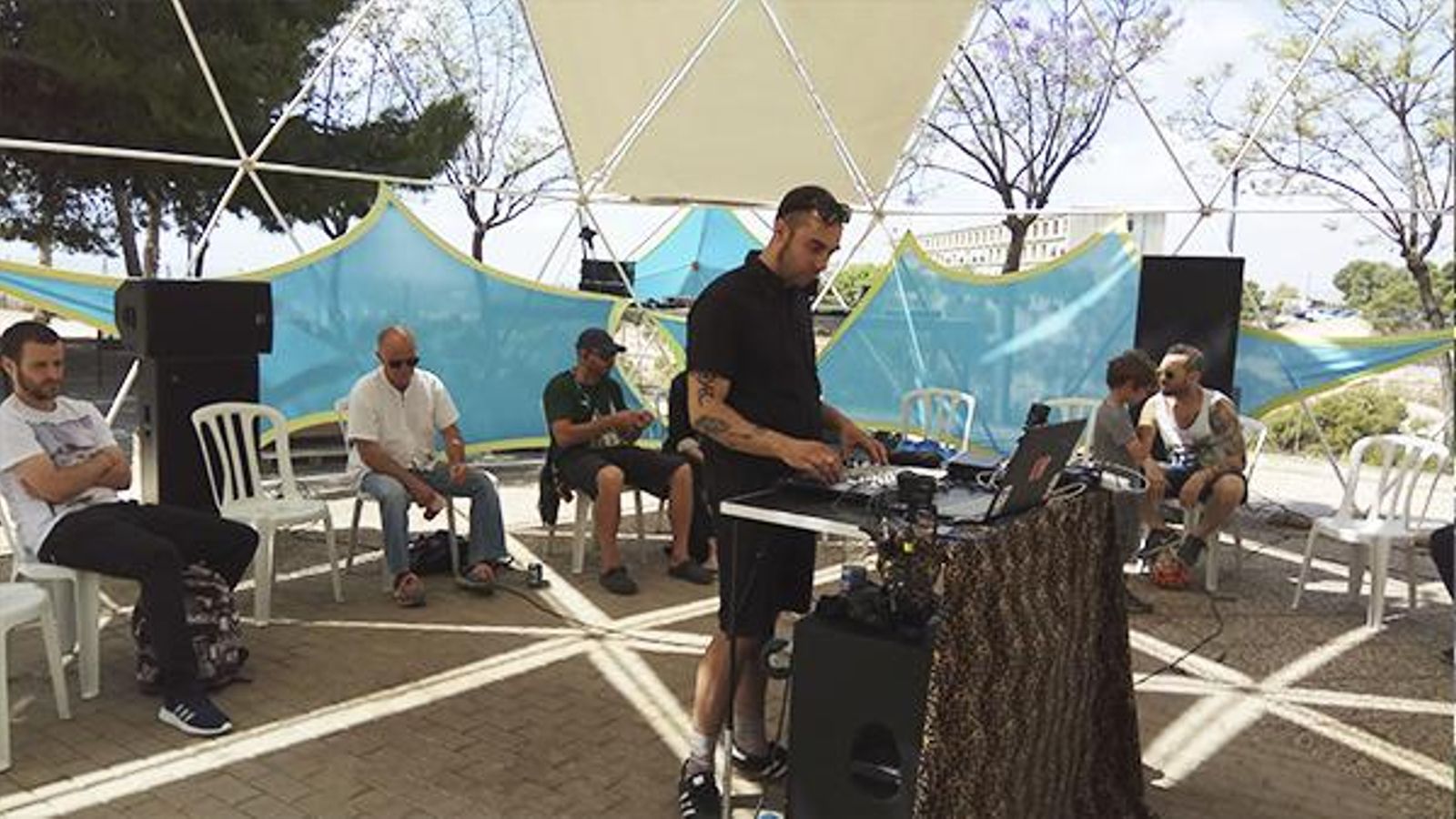 300 propostes artístiques i culturals fins diumenge