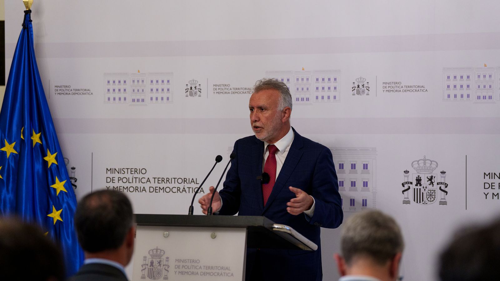 El ministre de política territorial, Ángel Víctor Torres en la compareixença per a informar de l'ordre del dia