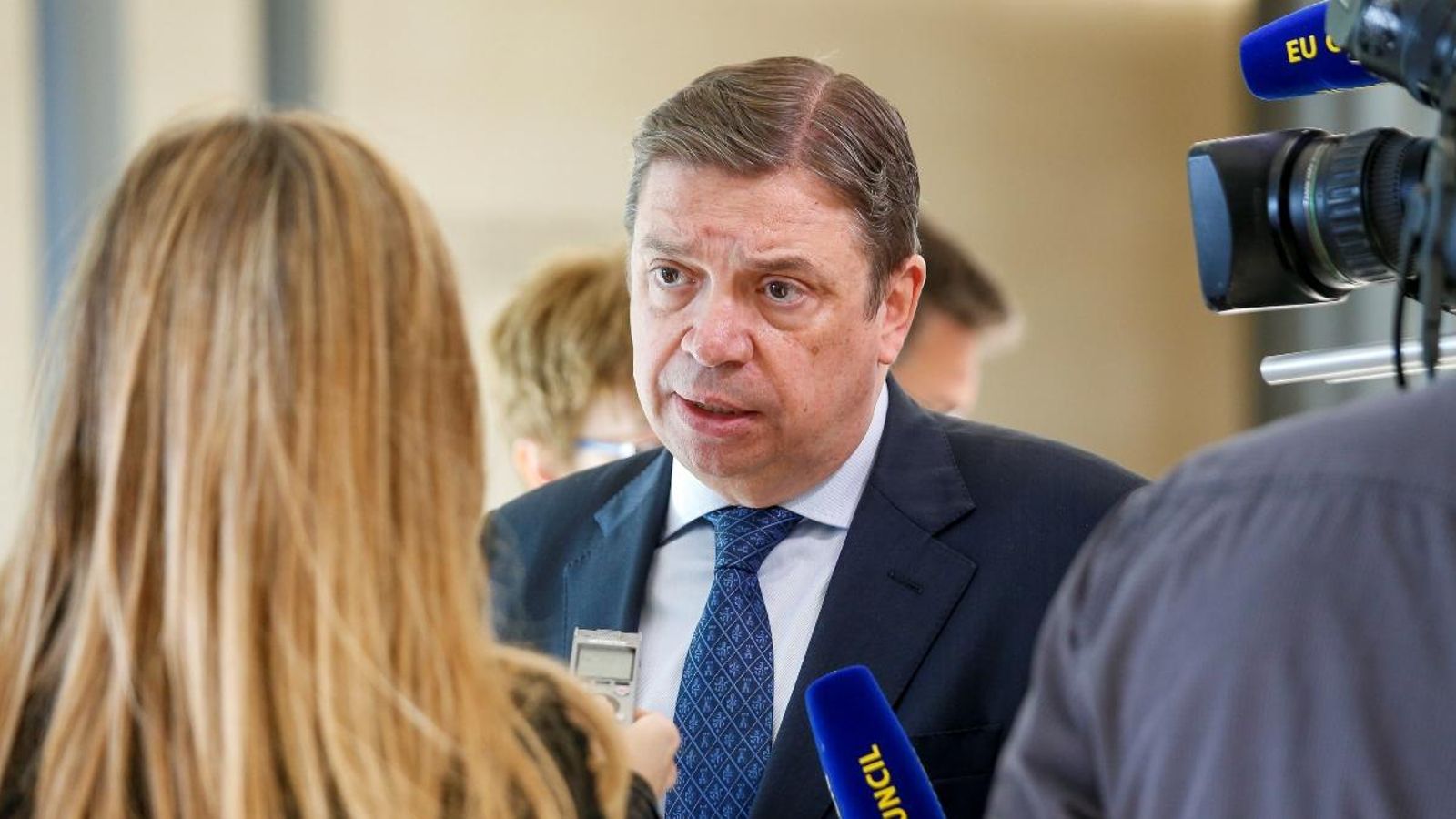 El ministre d'Agricultura i Pesca, Luis Planas, aquest dilluns en la reunió del Consell d'Agricultura, a Luxemburg