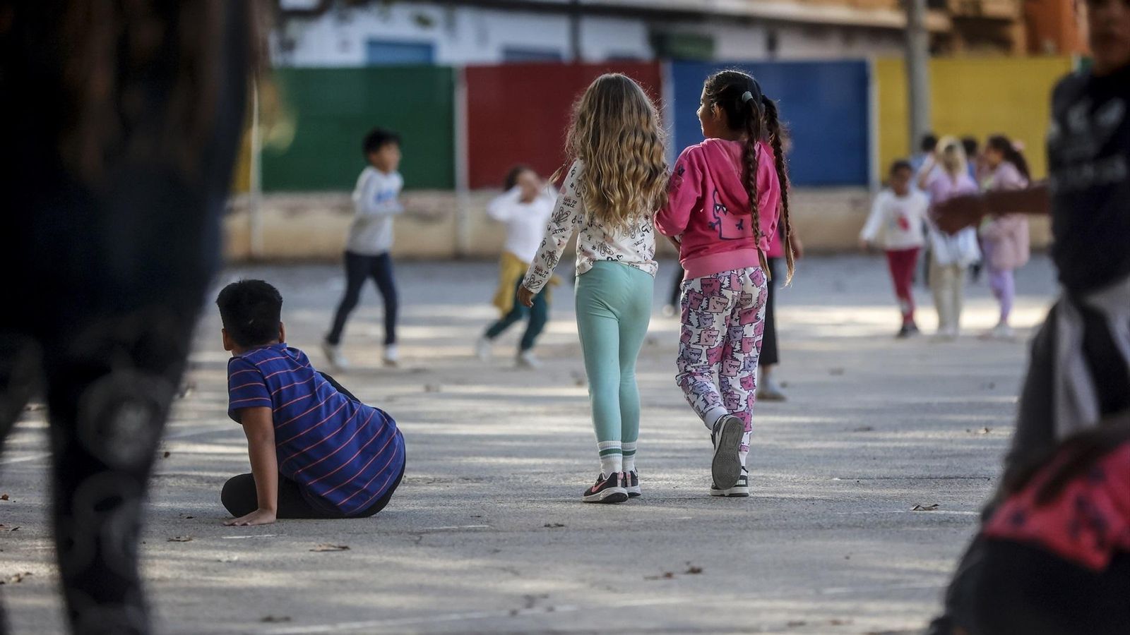 Diversos nens tornen a les classes a un Col·legi d'Alaquàs