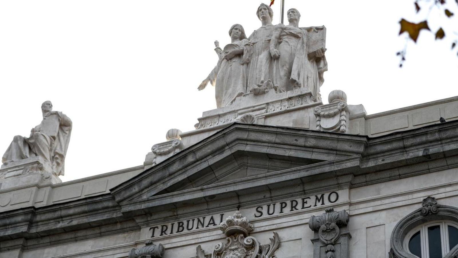 Façana del Tribunal Suprem