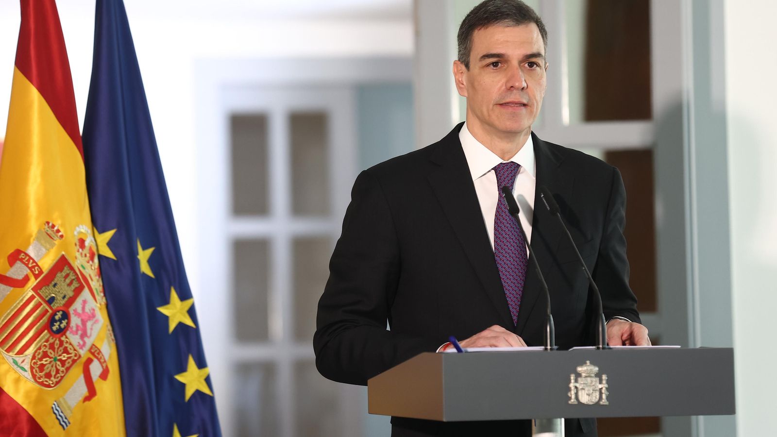 El president del Govern, Pedro Sánchez, ofereix una roda de premsa des de Pequín després de reunir-se amb el president de la Xina, Xi Jinping.