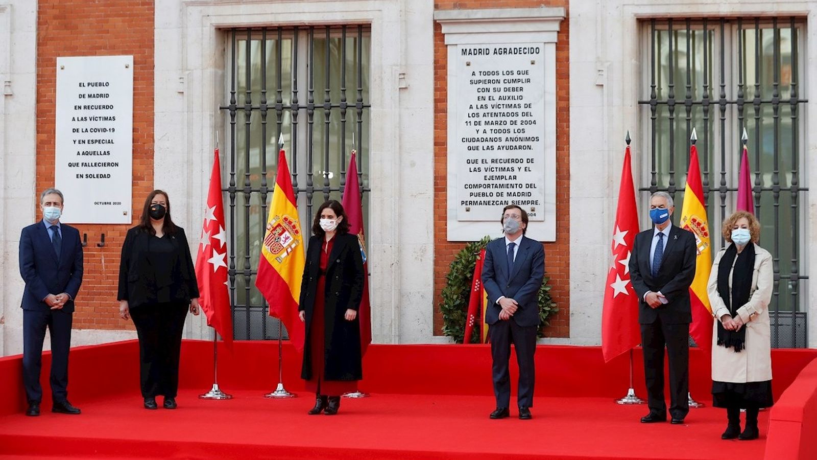 En imatge, l'acte en memòria de l'11M a la Reial Casa de Correus de Madrid