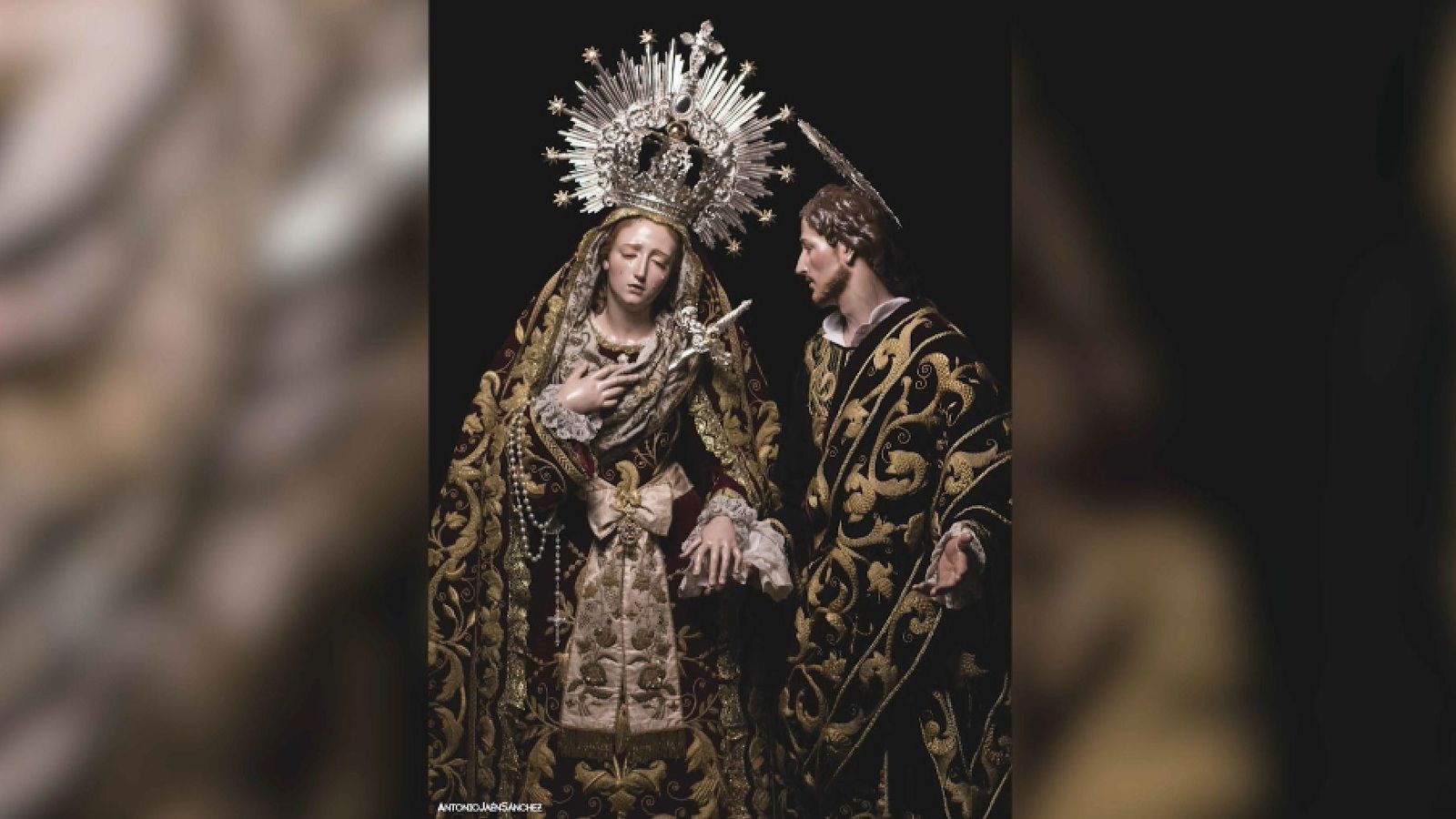 Conjunt de Sant Joan i la Dolorosa que ha eixit del taller de Ramón Cuenca