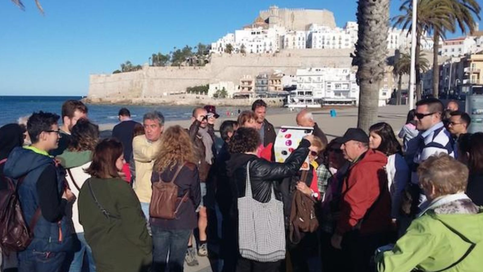 Imatge d'arxiu de visitants a Peníscola
