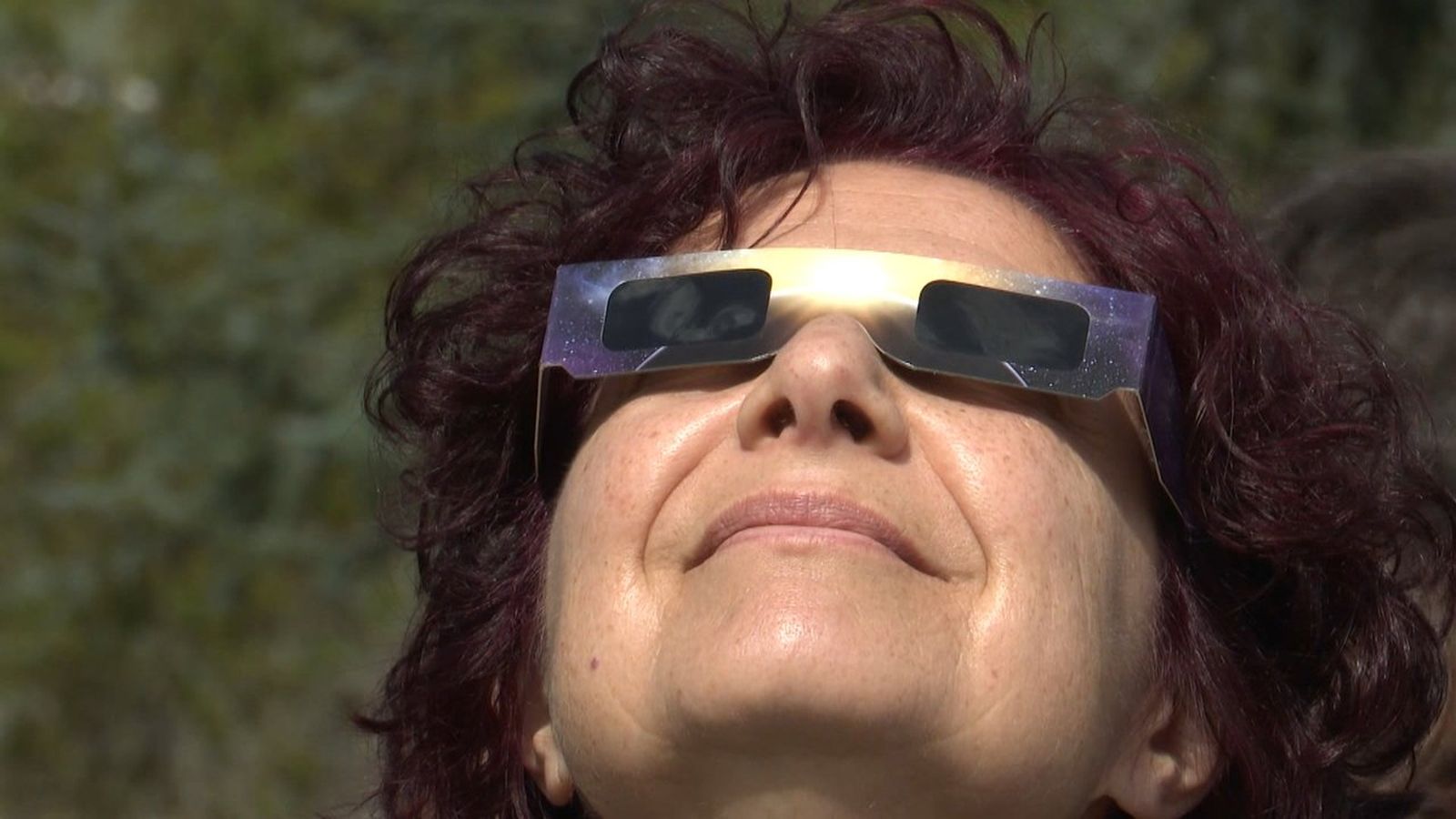 Les ulleres que s'han d'utilitzar per a gaudir de l'eclipsi