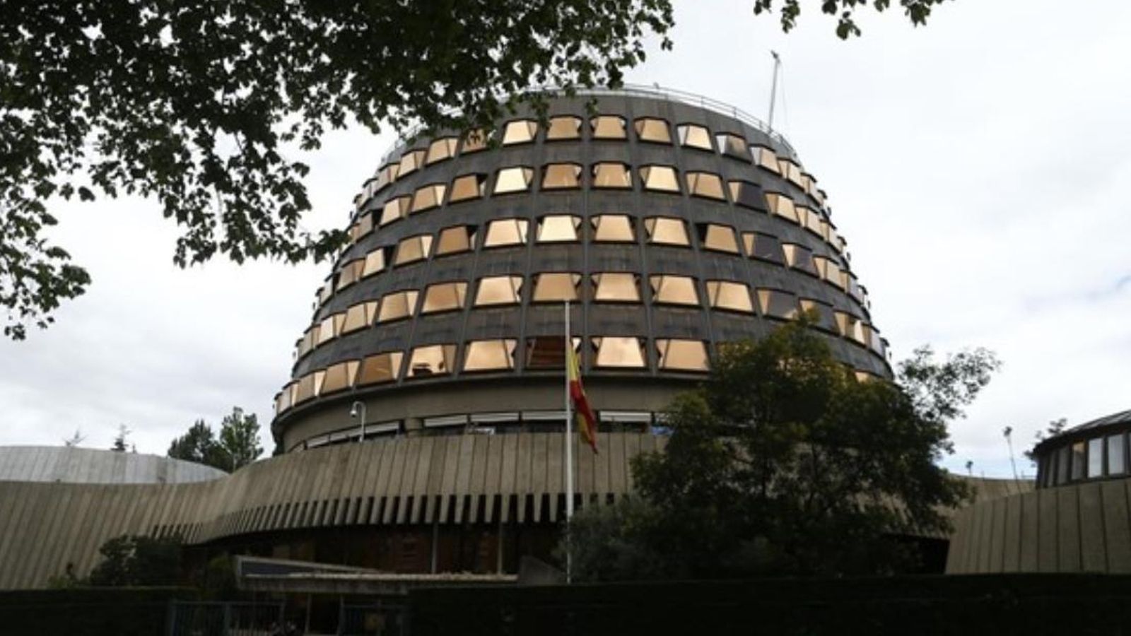 Façana del Tribunal Constitucional
