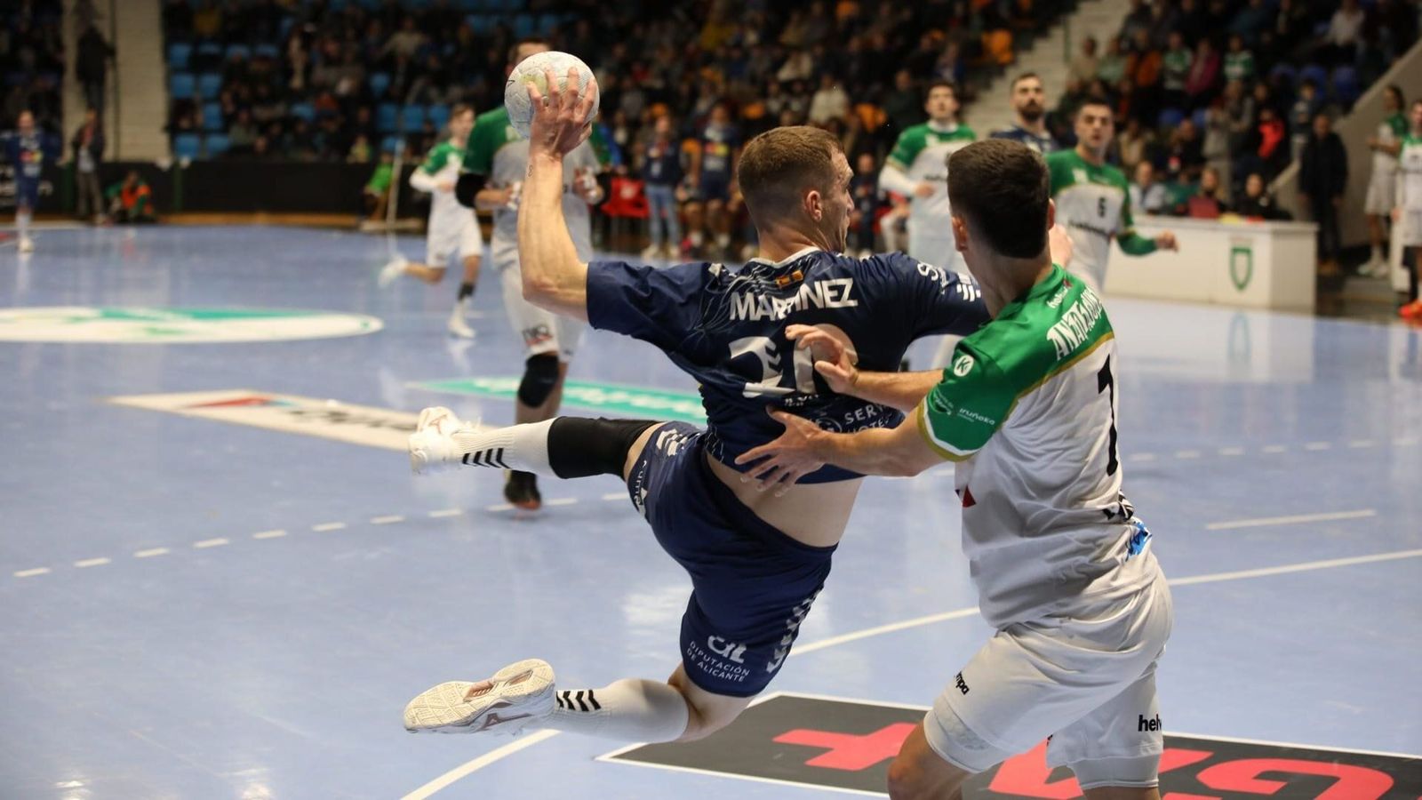 Martínez, en una acció d'atac