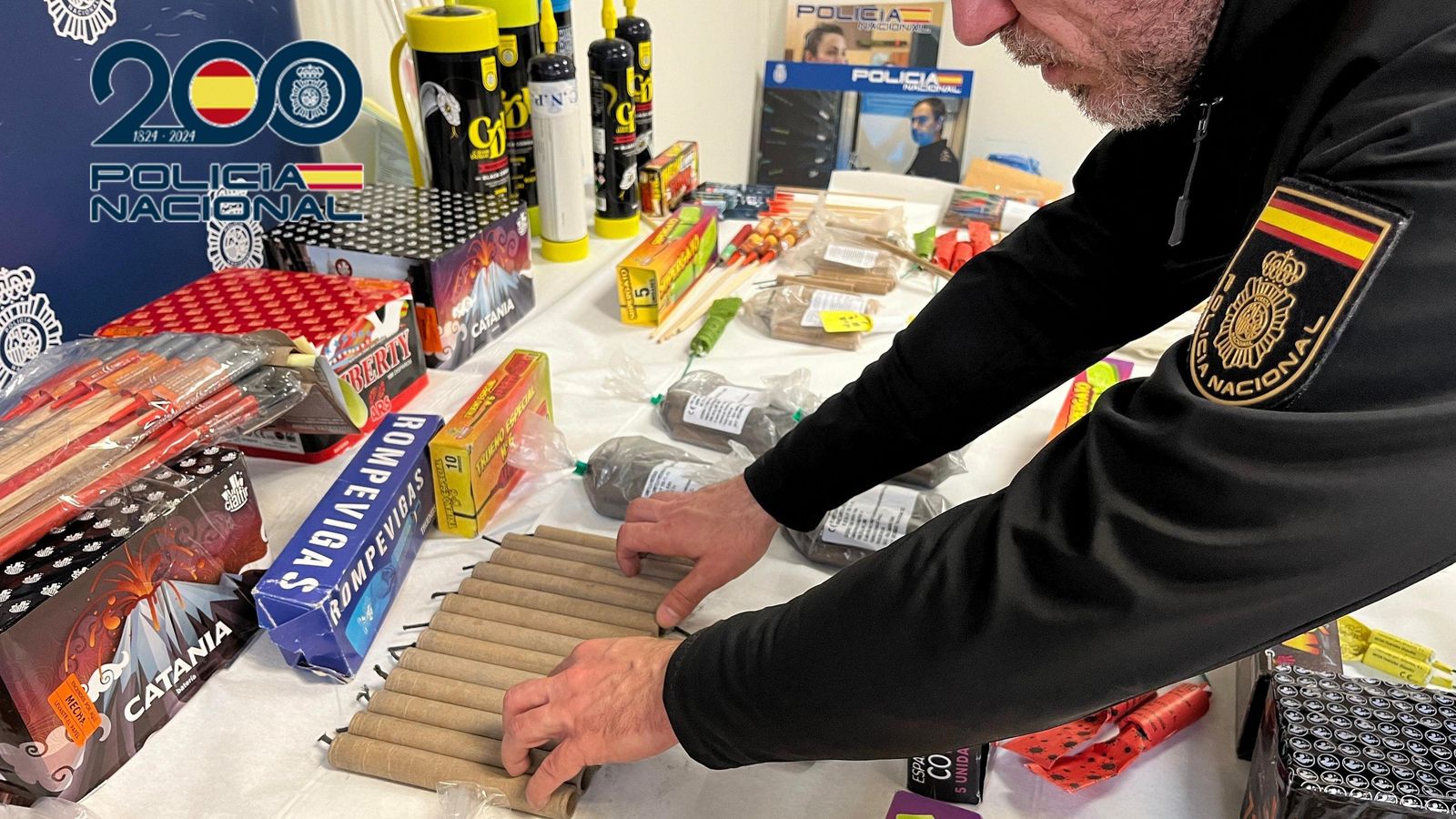 Material confiscat als detinguts