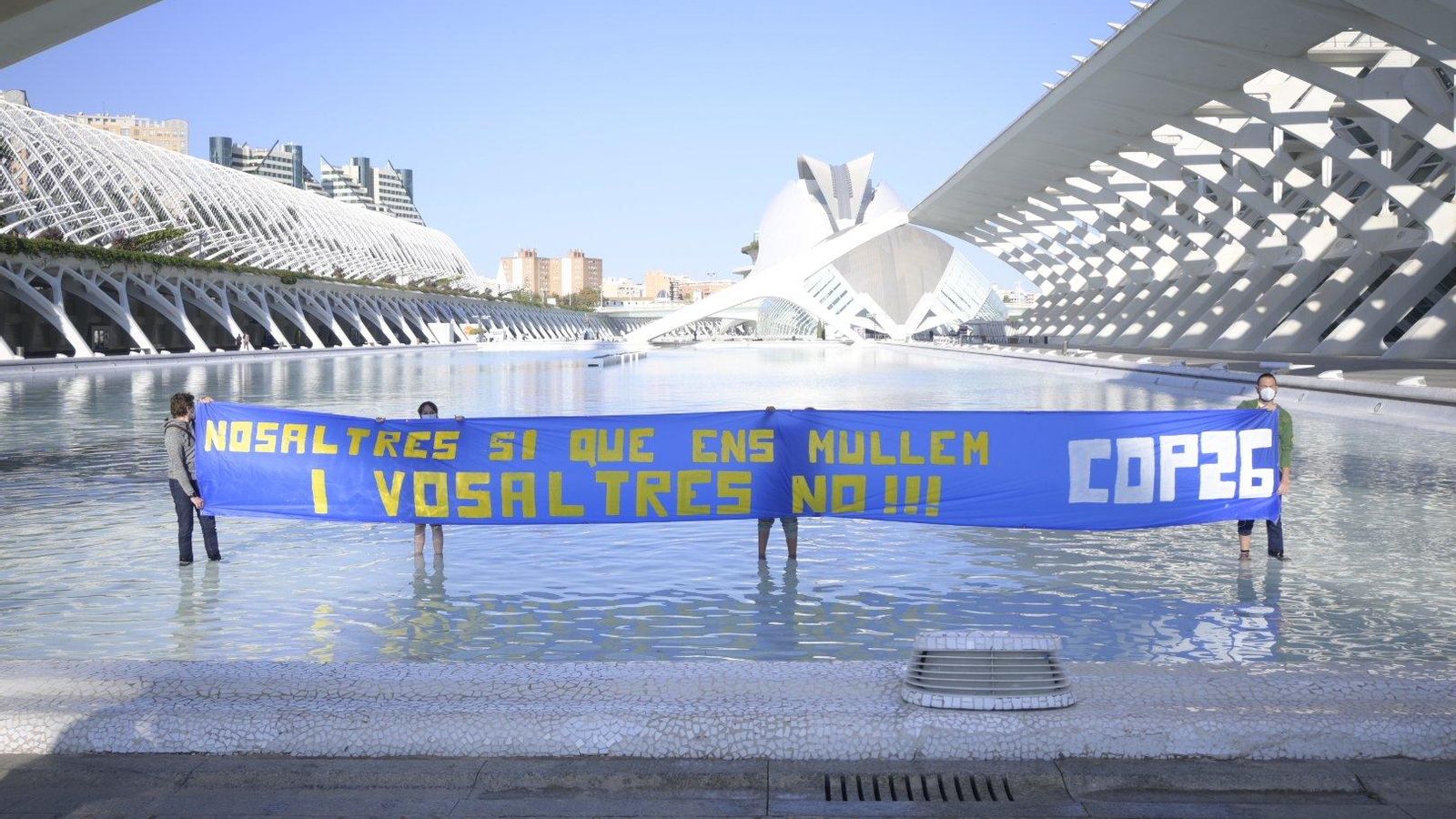 Protesta de Greenpeace a la Ciutat de les Arts i les Ciències de València