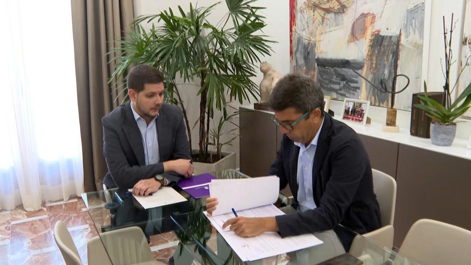 Mazón assegura que tot el Consell reconeix l'autoritat de l'Acadèmia Valenciana de la Llengua