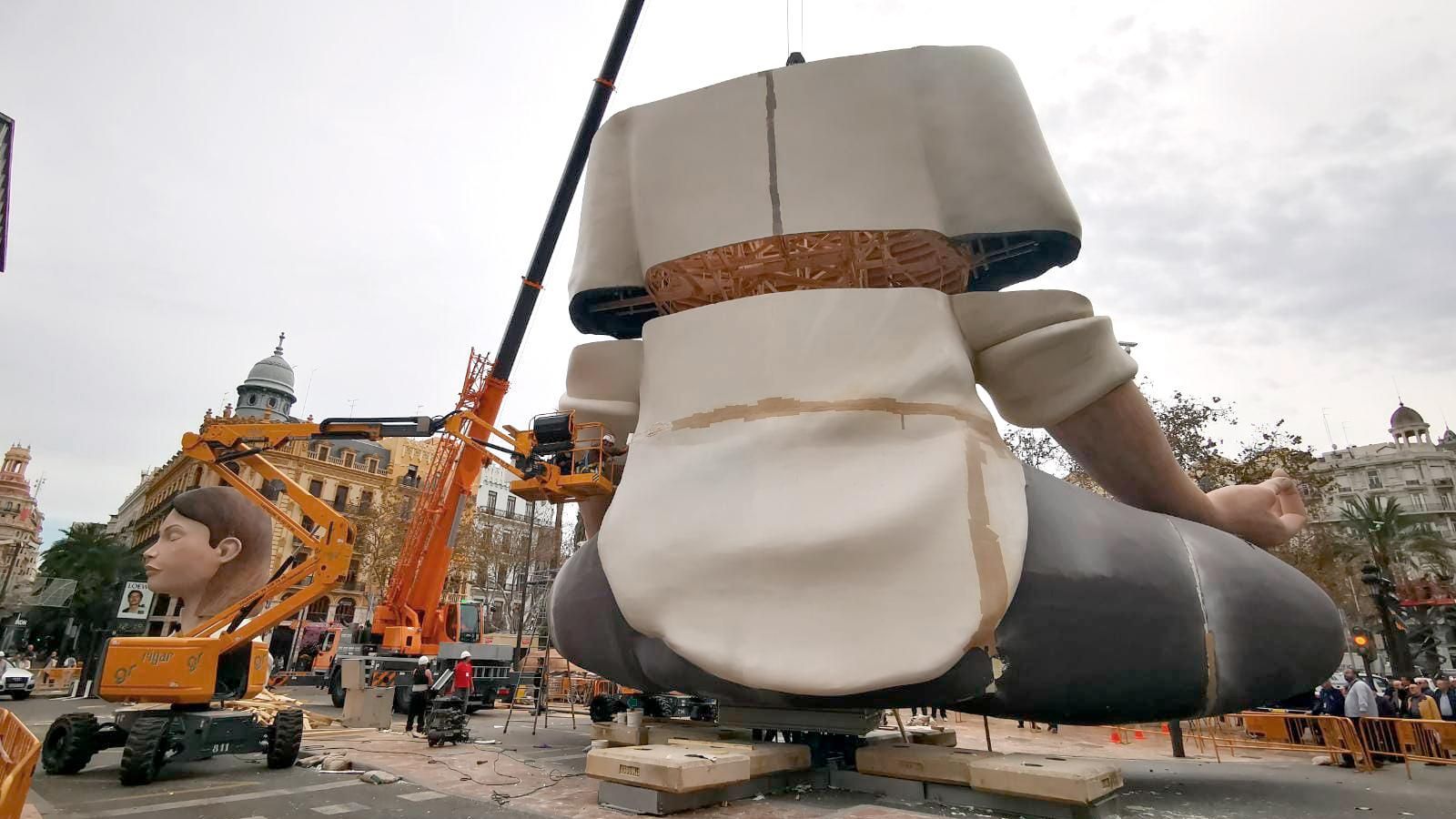 Detall de la falla de l’Ajuntament de València.
