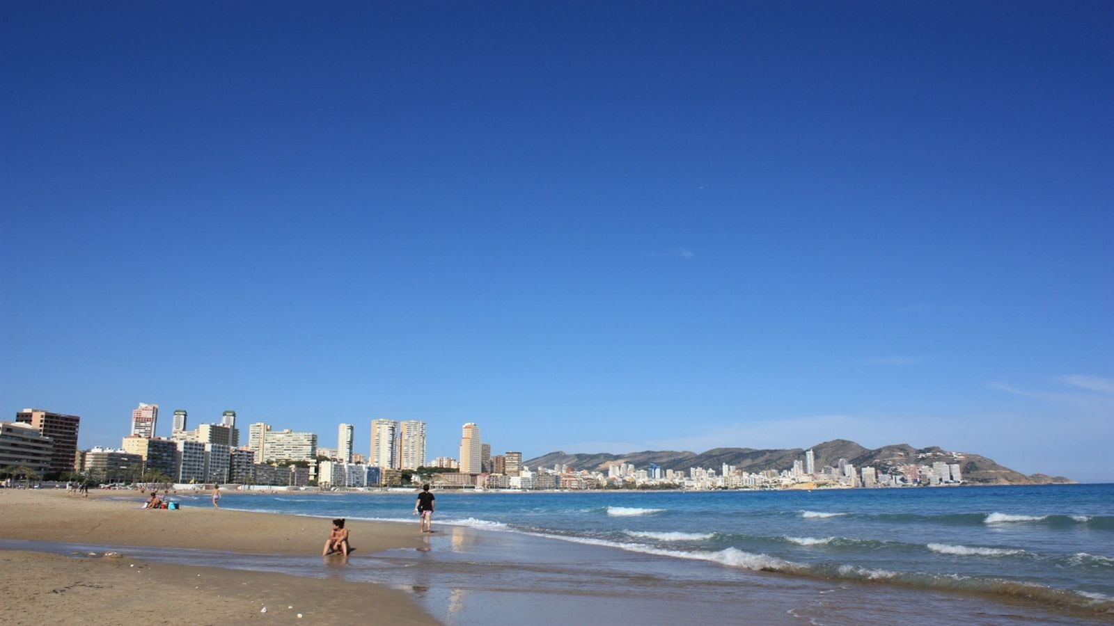 La platja de Benidorm en una imatge d'arxiu