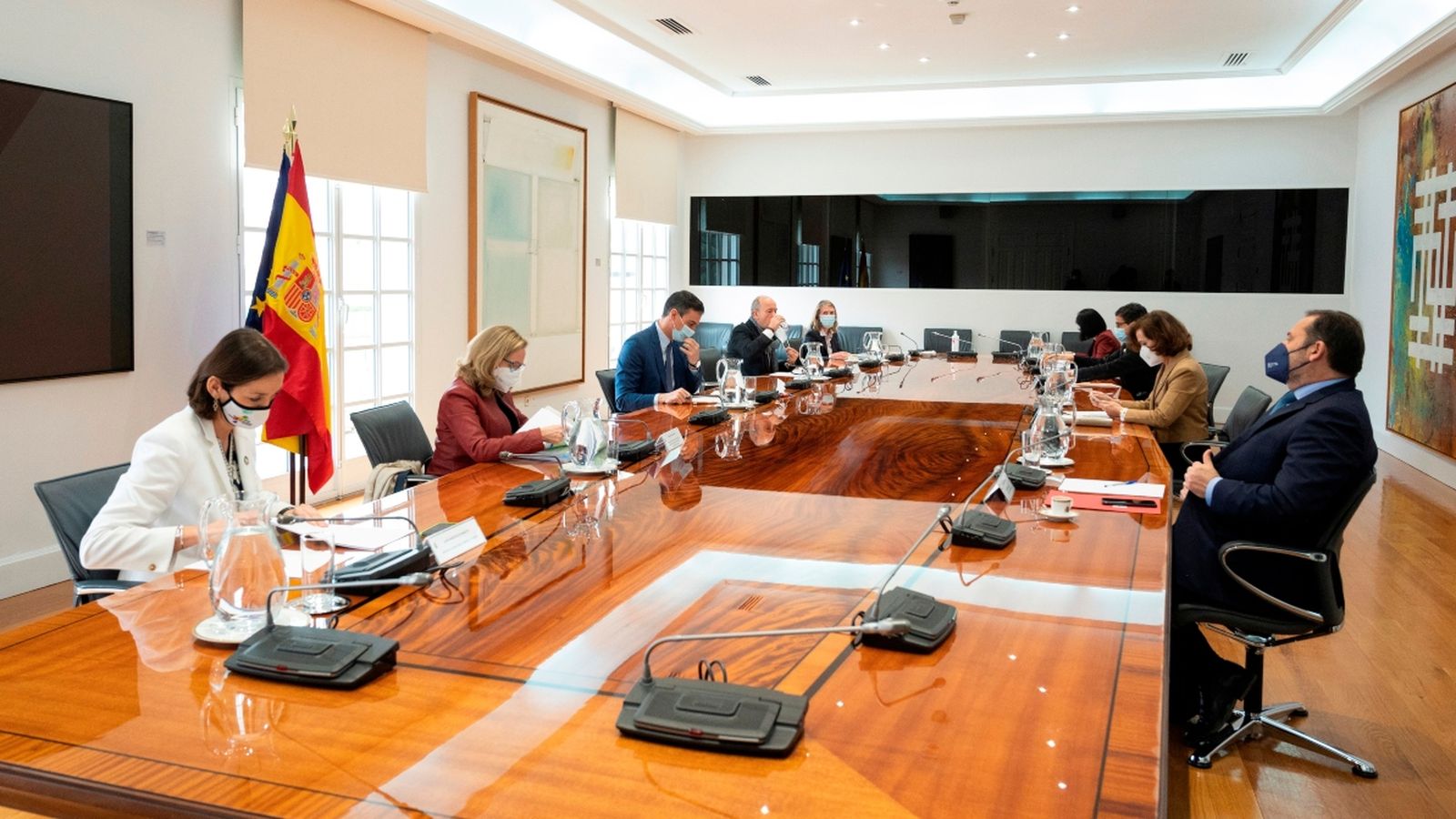 Reunió de Pedro Sánchez  amb diversos dels seus vicepresidents i ministres aquest dimecres