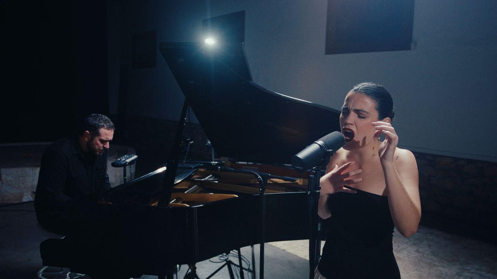 Fragment de la gravació en viu del nou senzill de La Maria, 'Consagració'