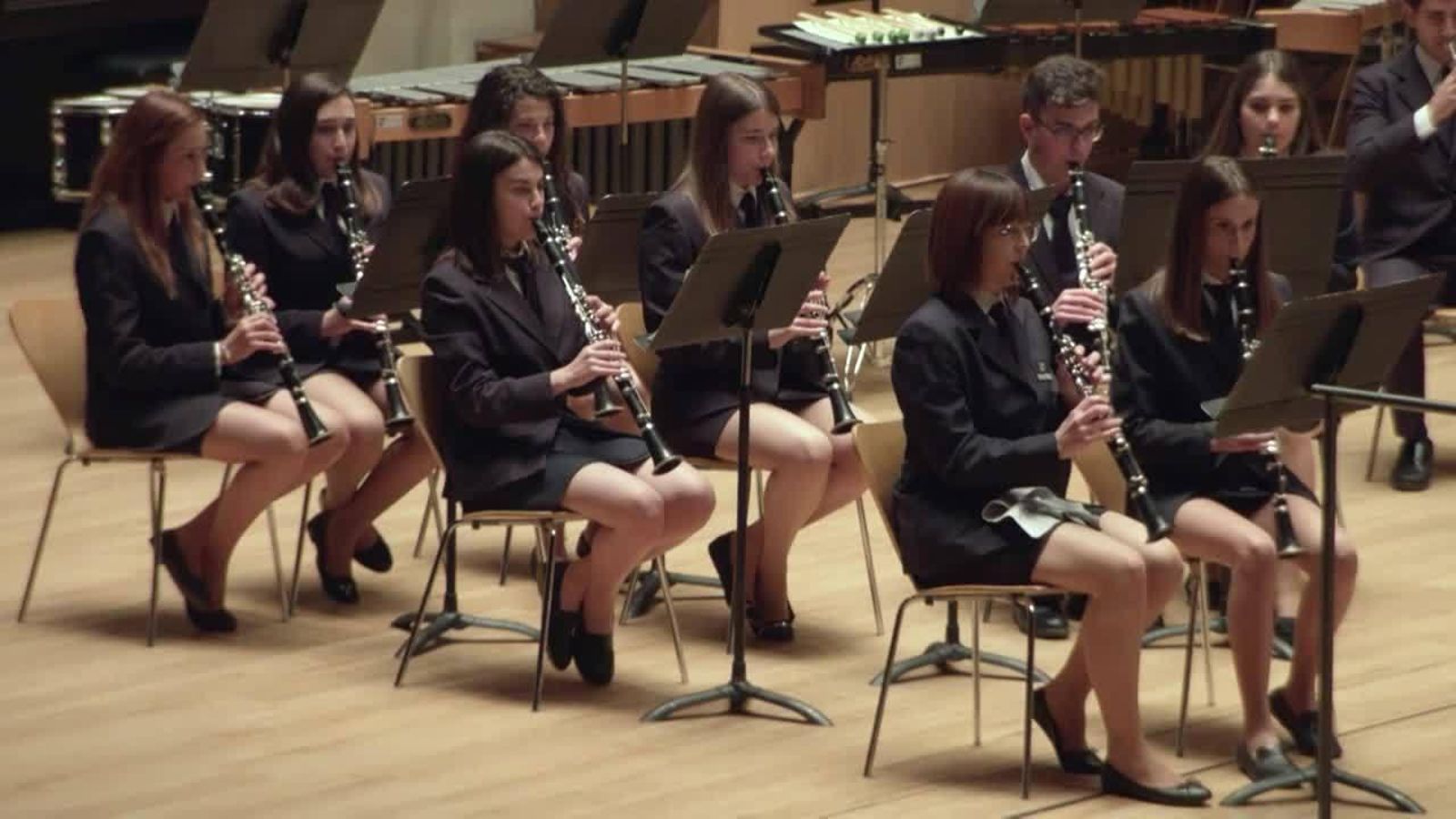 Associació Cultural Tot per la Música d'Ontinyent i Societat Musical La Artística de Bunyol