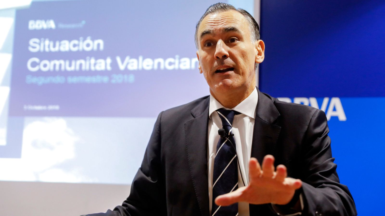 El director de la Territorial Est de BBVA, David Conde, durant la presentació de l'informe