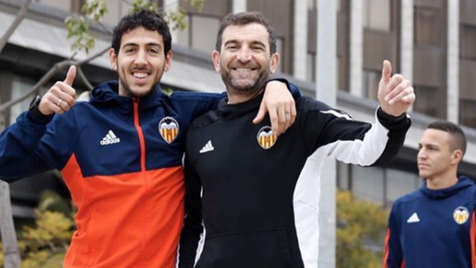 Camarasa, molt vinculat a Parejo, qui també està en la graella d'eixida del club.