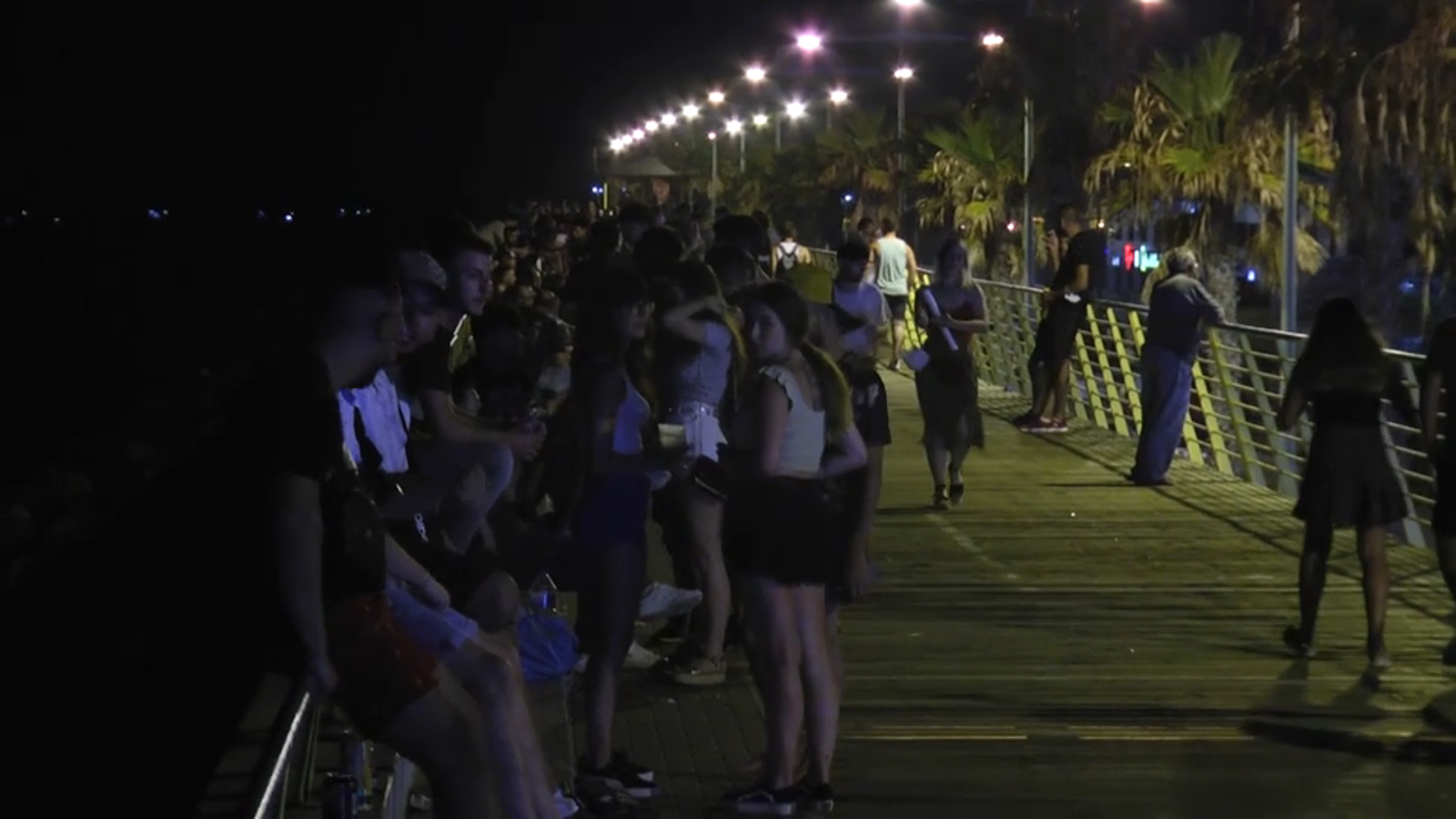 Concentració de joves a Torrevella, aquest divendres