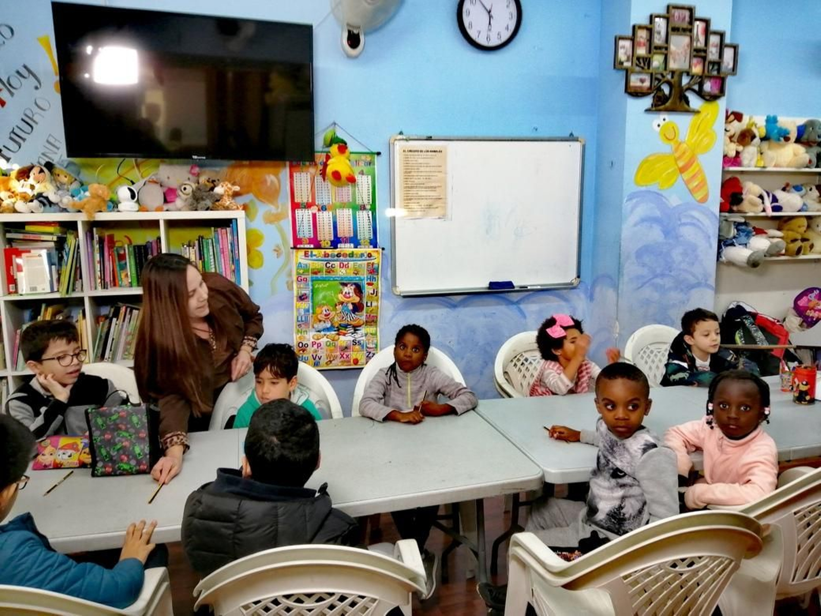 Els immigrants a la Comunitat Valenciana aquest dijous en '400'