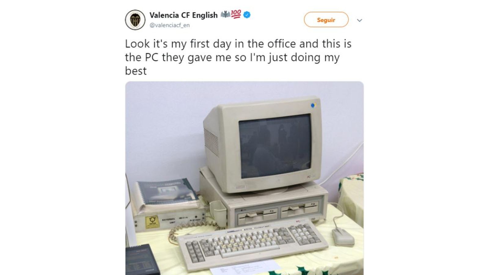 El compte de Twitter anglés del València CF revoluciona les xarxes socials