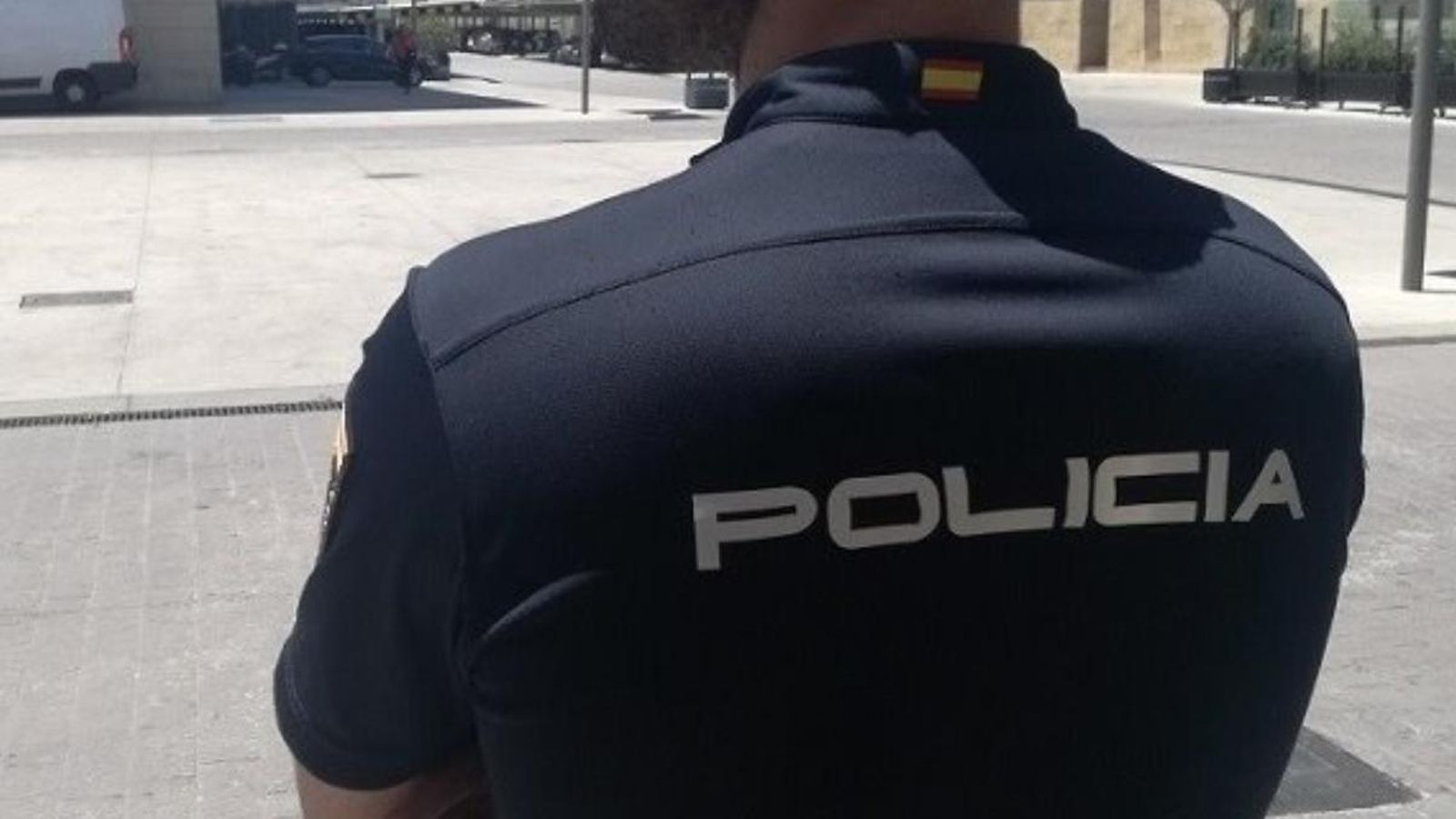 Detenen dos joves per violar una dona i robar-li a València