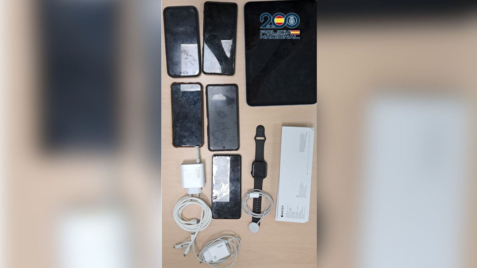 Material intervingut durant l'operació