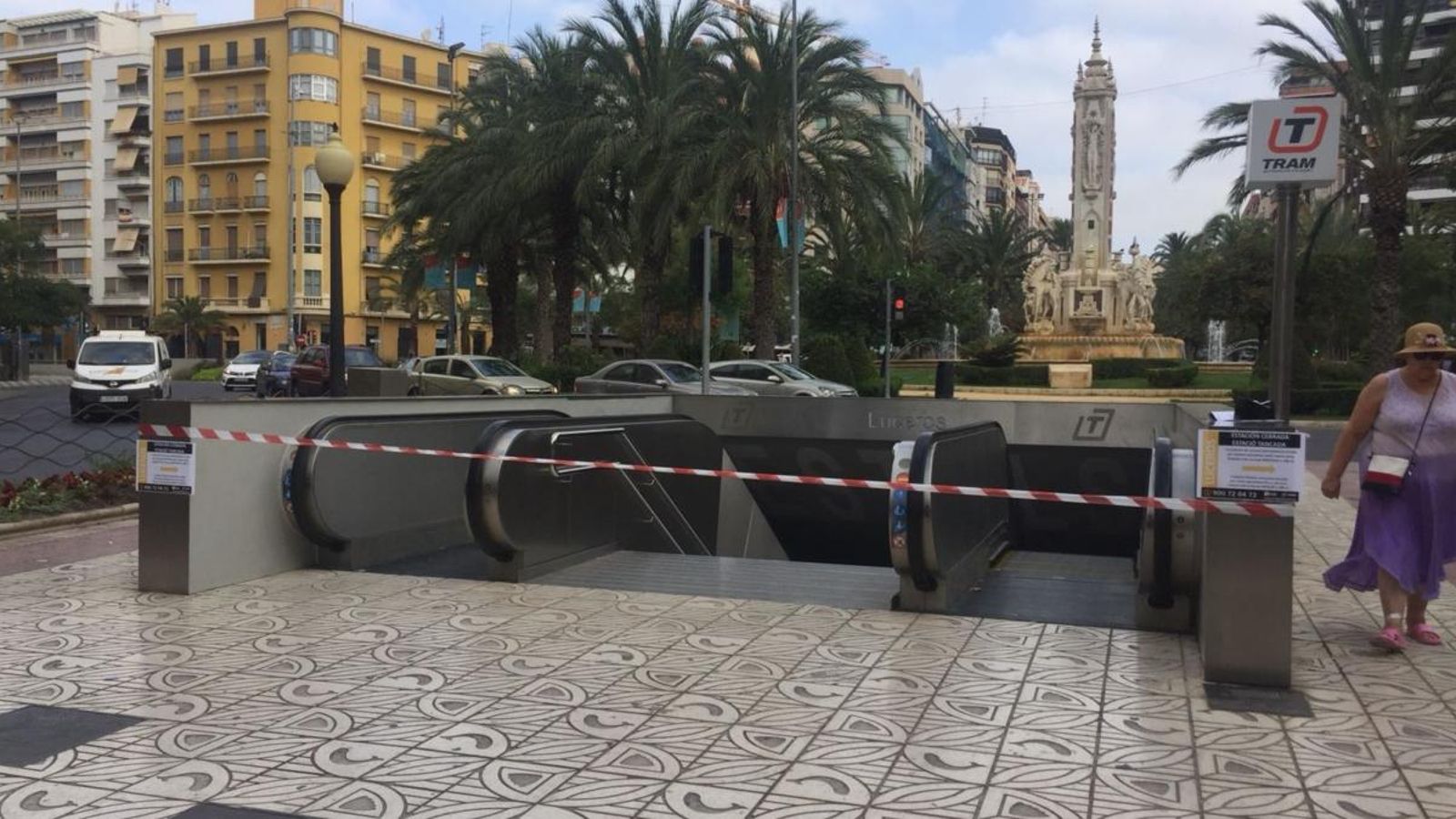 L'estació central de la plaça del Estels, al centre d'Alacant