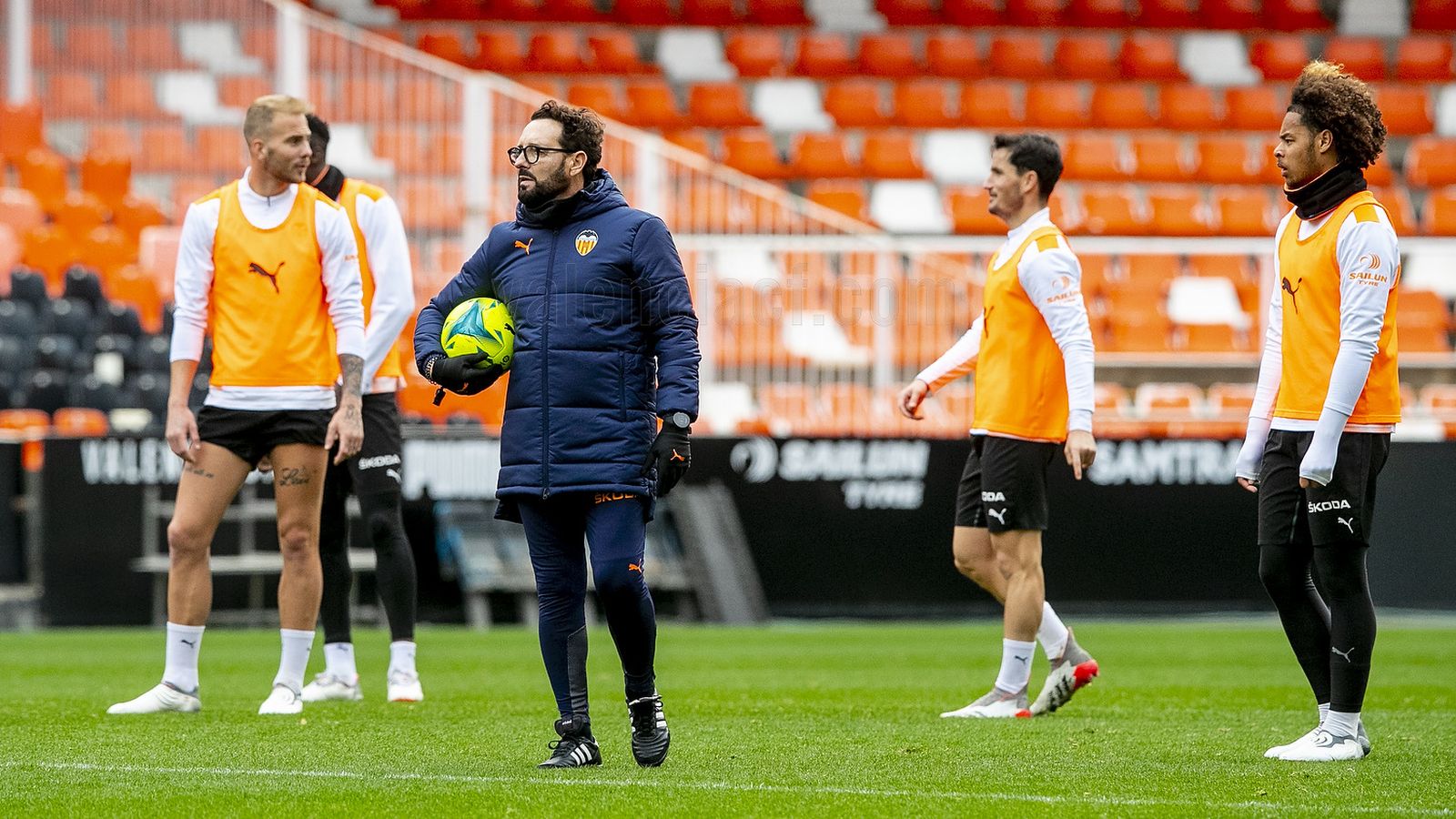 Bordalás, durant l'últim entrenament previ al partit contra l'Elx