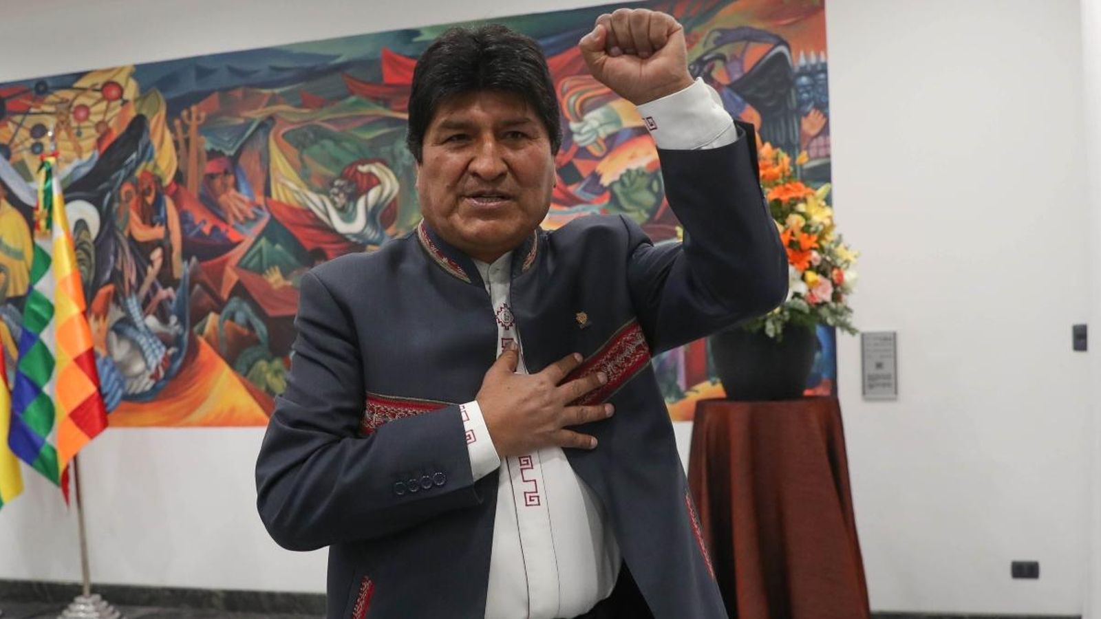 Evo Morales, guanyador virtual a Bolivia, una victòria que l\'oposició no accepta