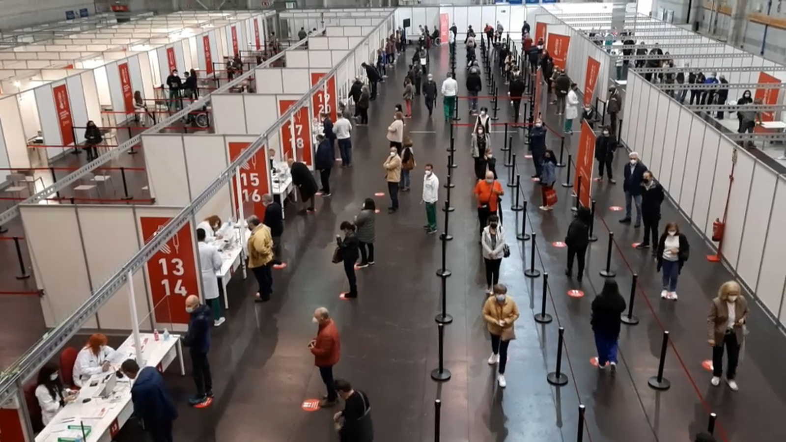 Vacunació massiva a València en Les notícies de la nit