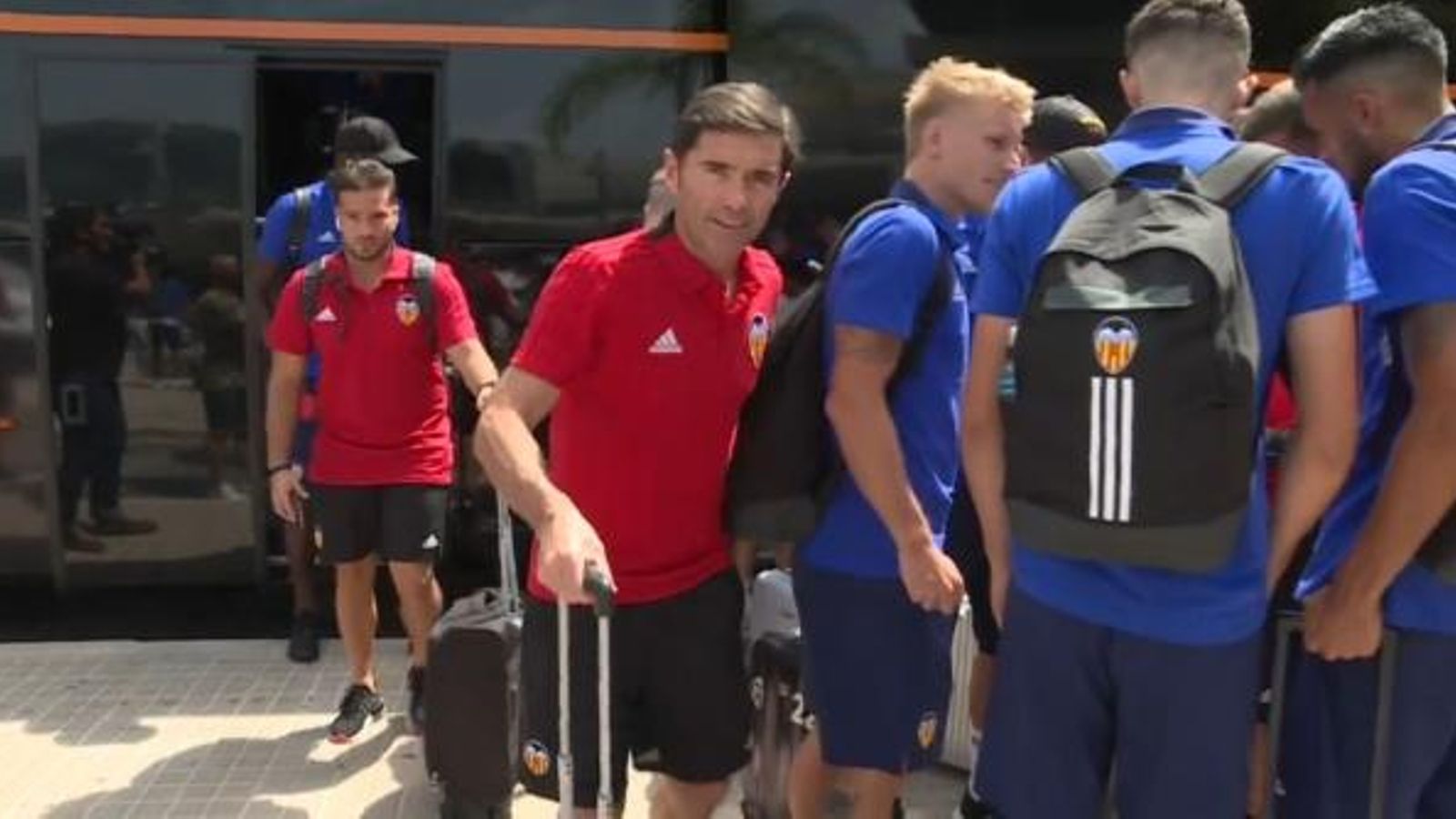 El València, abans d’eixir cap a Suïssa El València, abans d’eixir cap a Suïssa