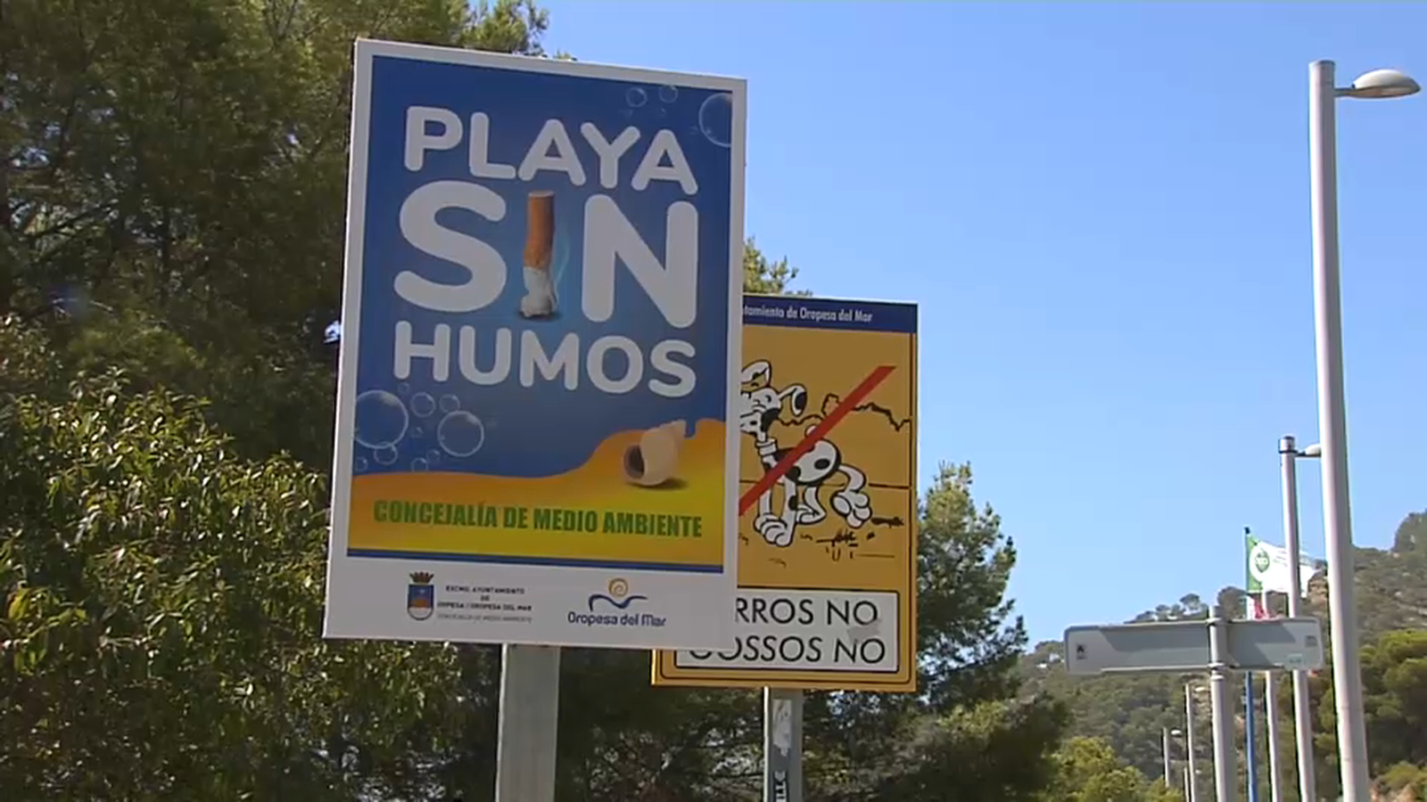 Els epidemiòlegs demanen no fumar en platges i terrasses per a evitar contagis