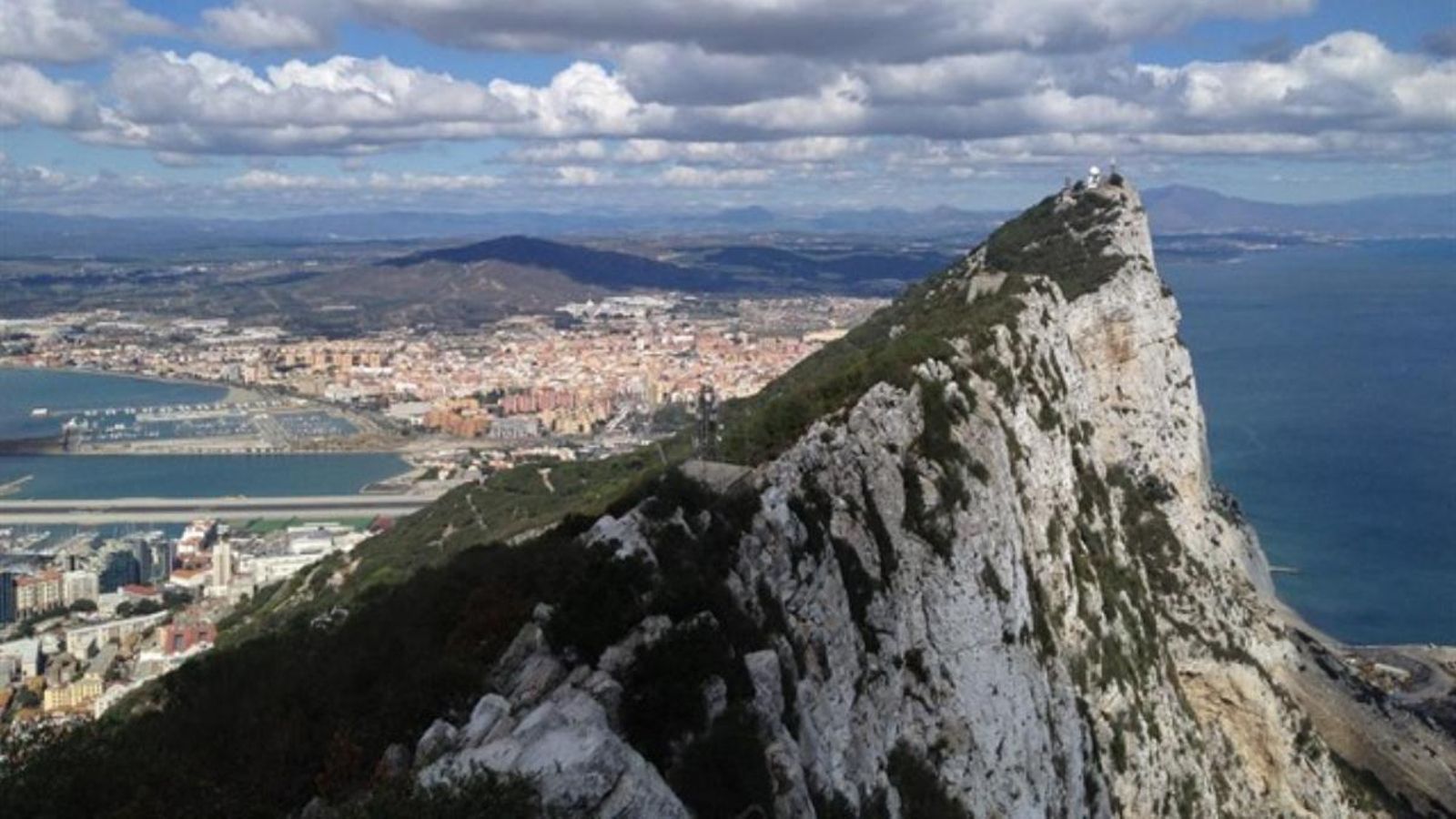 Gibraltar celebra eleccions en la recta final de les negociacions sobre el Brexit, al qual s'oposa la colònia