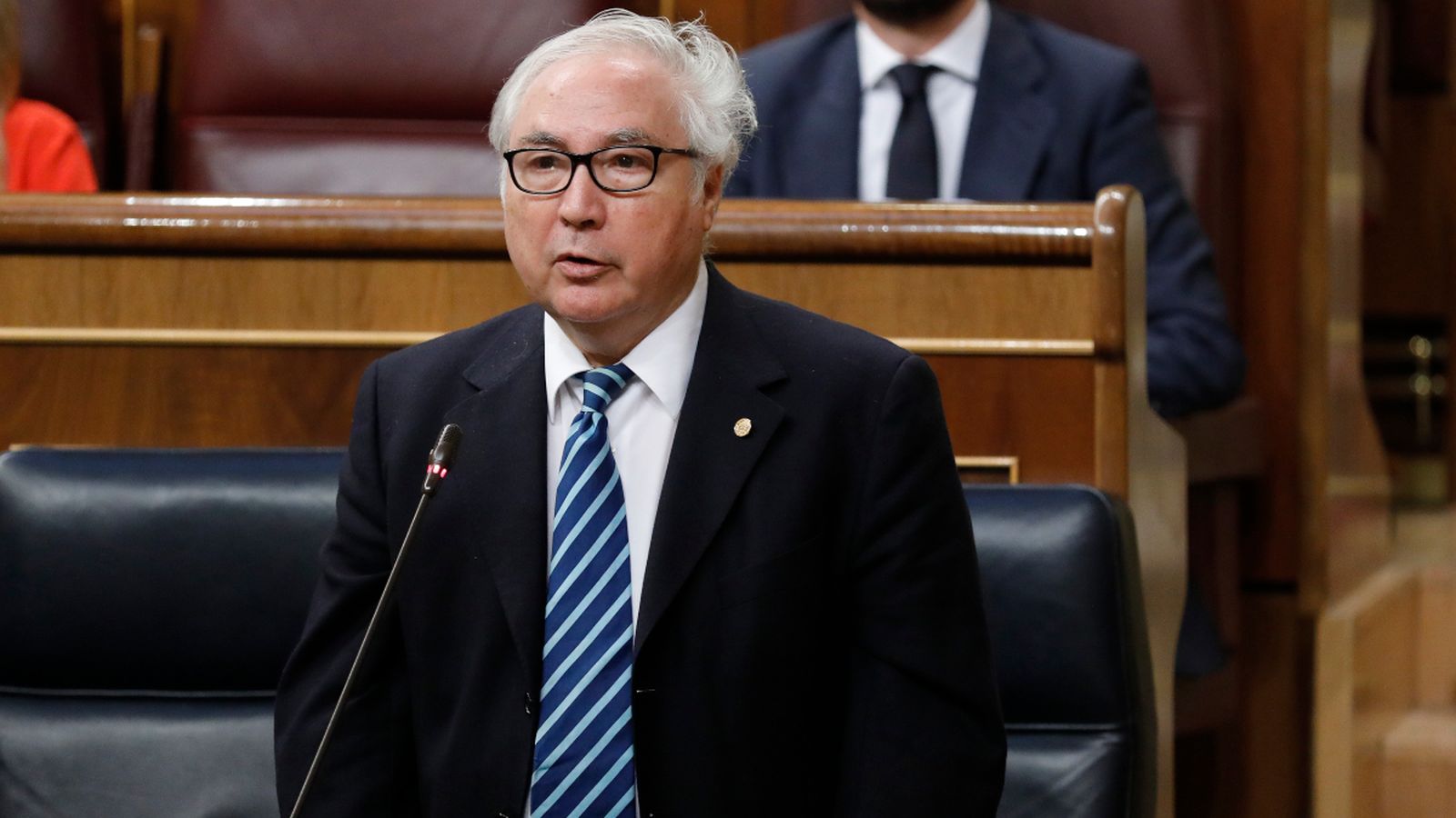 El ministre d'Universitats, Manuel Castells, al Congrés durant una sessió de control al Govern espanyol