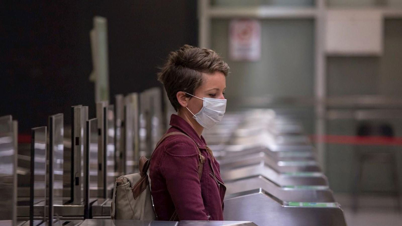 Una dona al metro de Palma