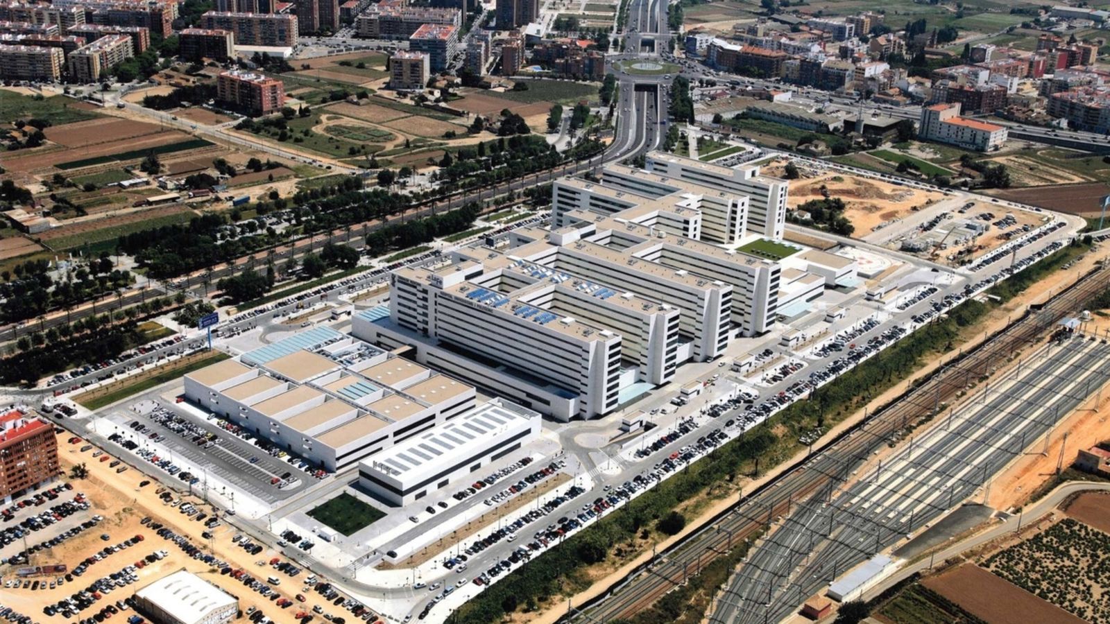 Possibles irregularitats en les subvencions per a condicionar la torre A, el Biopolo i una sala de cultiu cel·lular de La Fe de València.