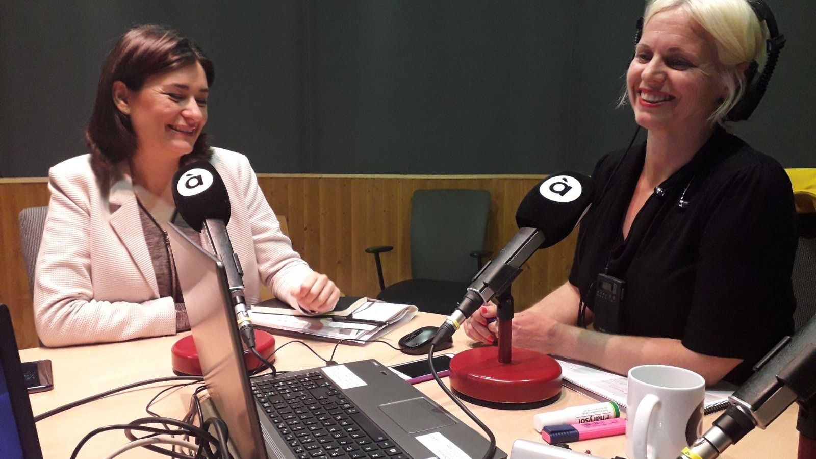 Pots escoltar ací l'entrevista sencera a la consellera de Sanitat, Carmen Montón.