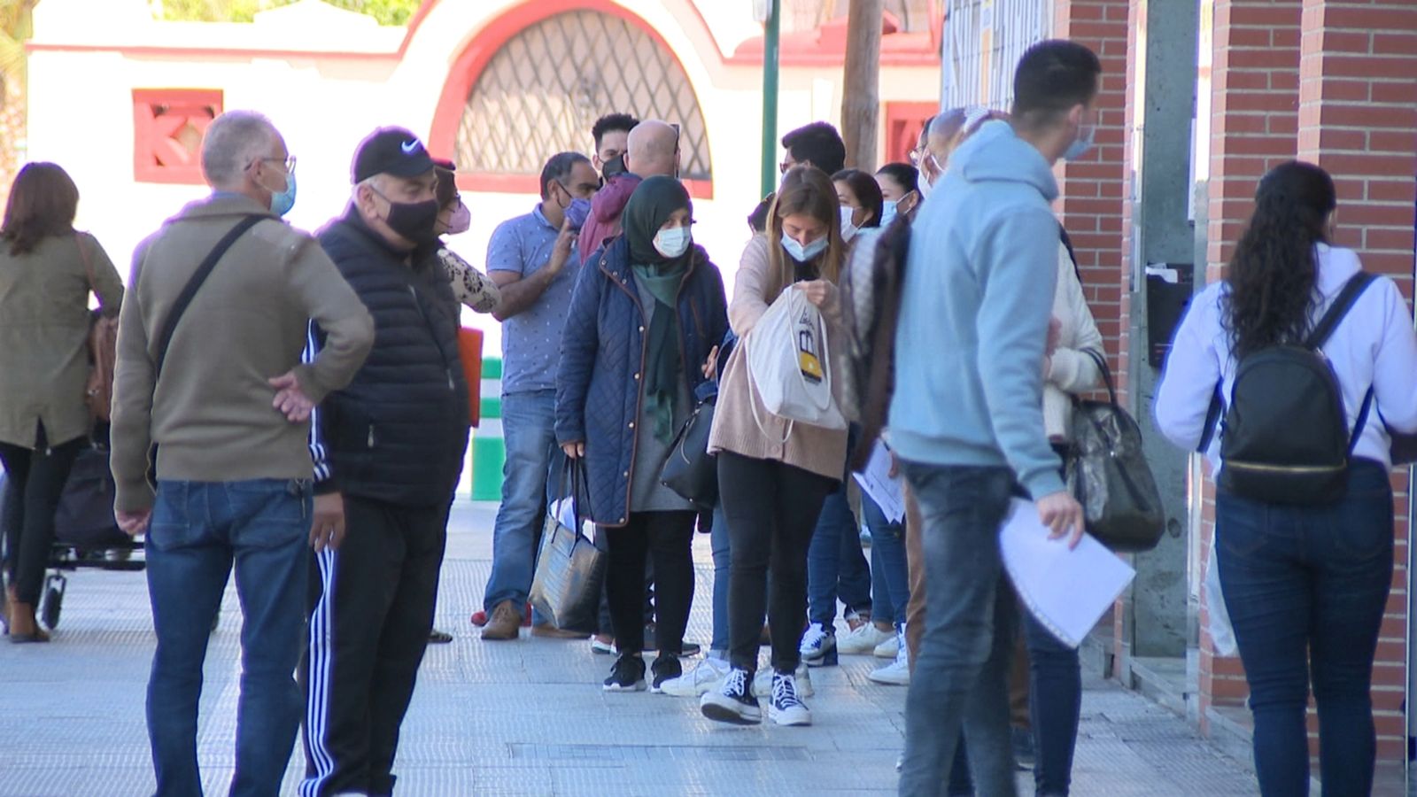 Advocats Estrangeristes denuncia que la Comunitat Valenciana té les pitjors oficines d’estrangeria