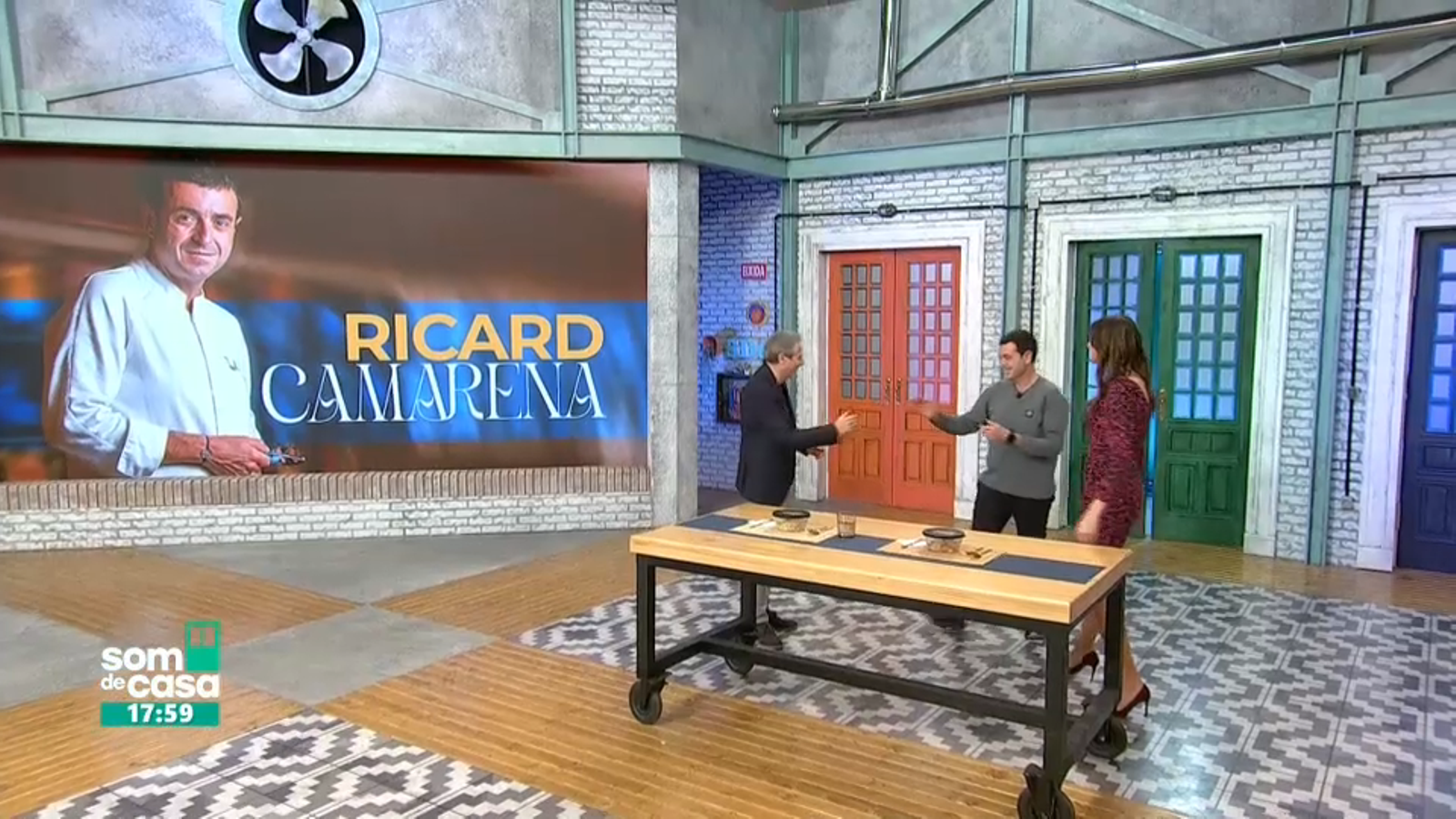 Ricard Camarena visita 'Som de casa' per a parlar-nos de 'Tupper Club'