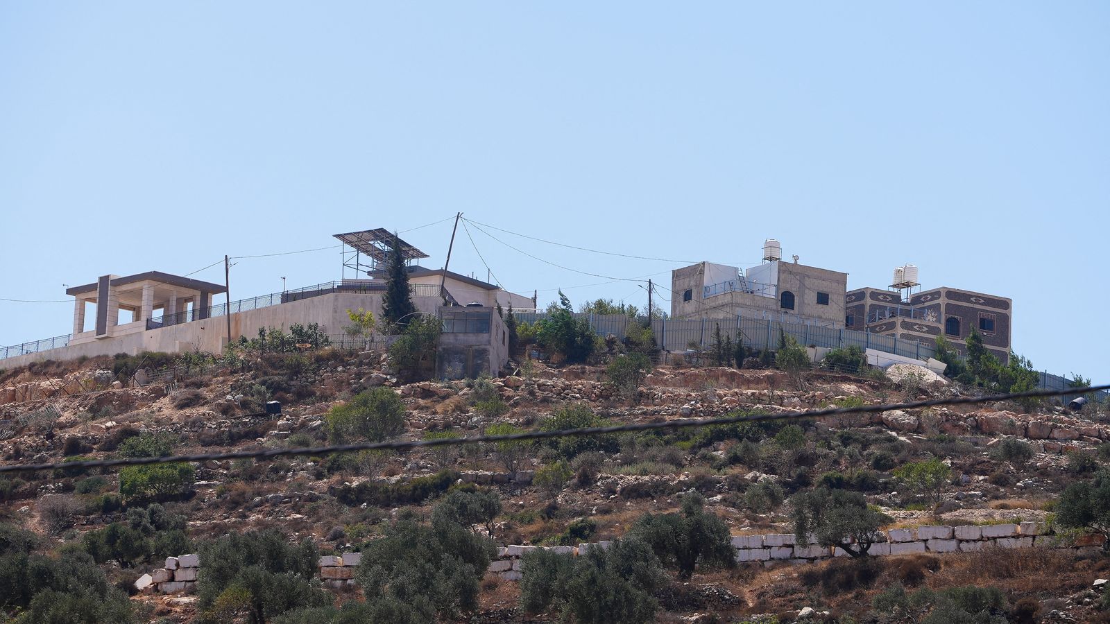 En imatge, vivendes palestines assetjades pels colons israelians a la Cisjordània ocupada